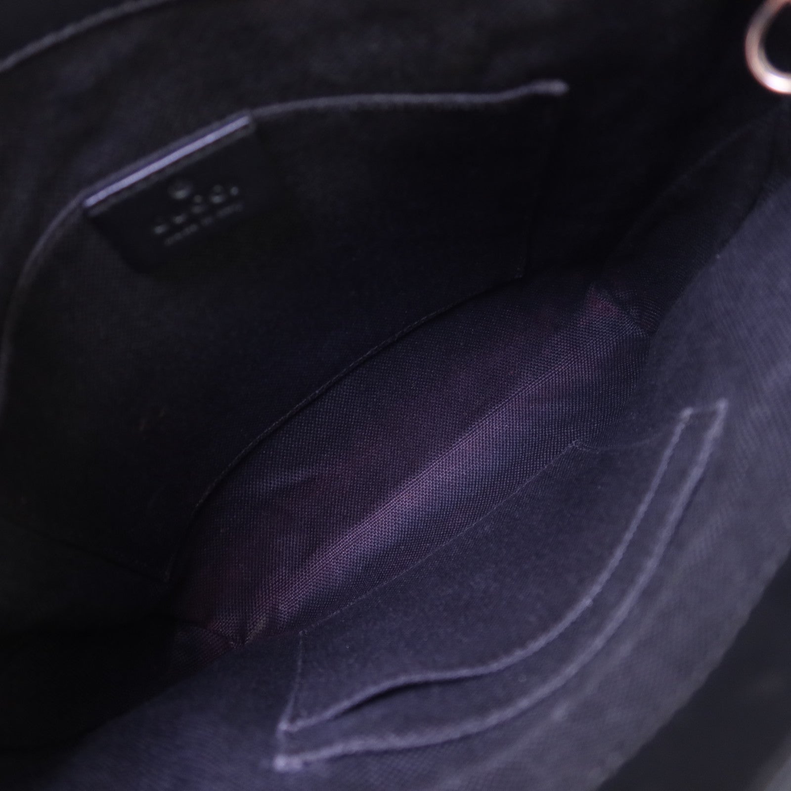 GUCCI 塗層帆布Messenger Bag銀扣肩背袋