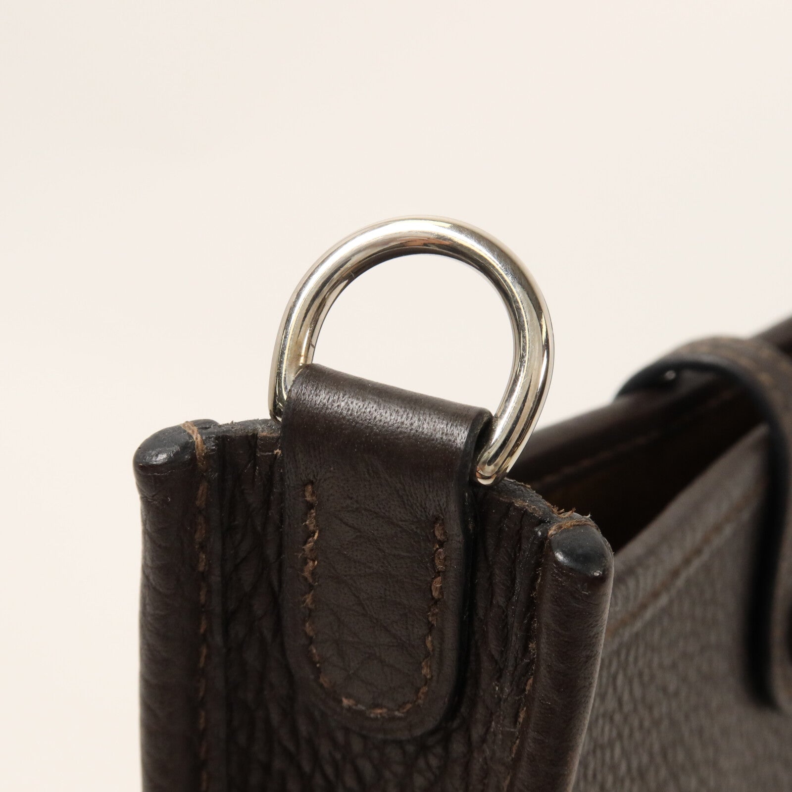 HERMES Clemence皮革Evelyne TPM肩背袋Ebene