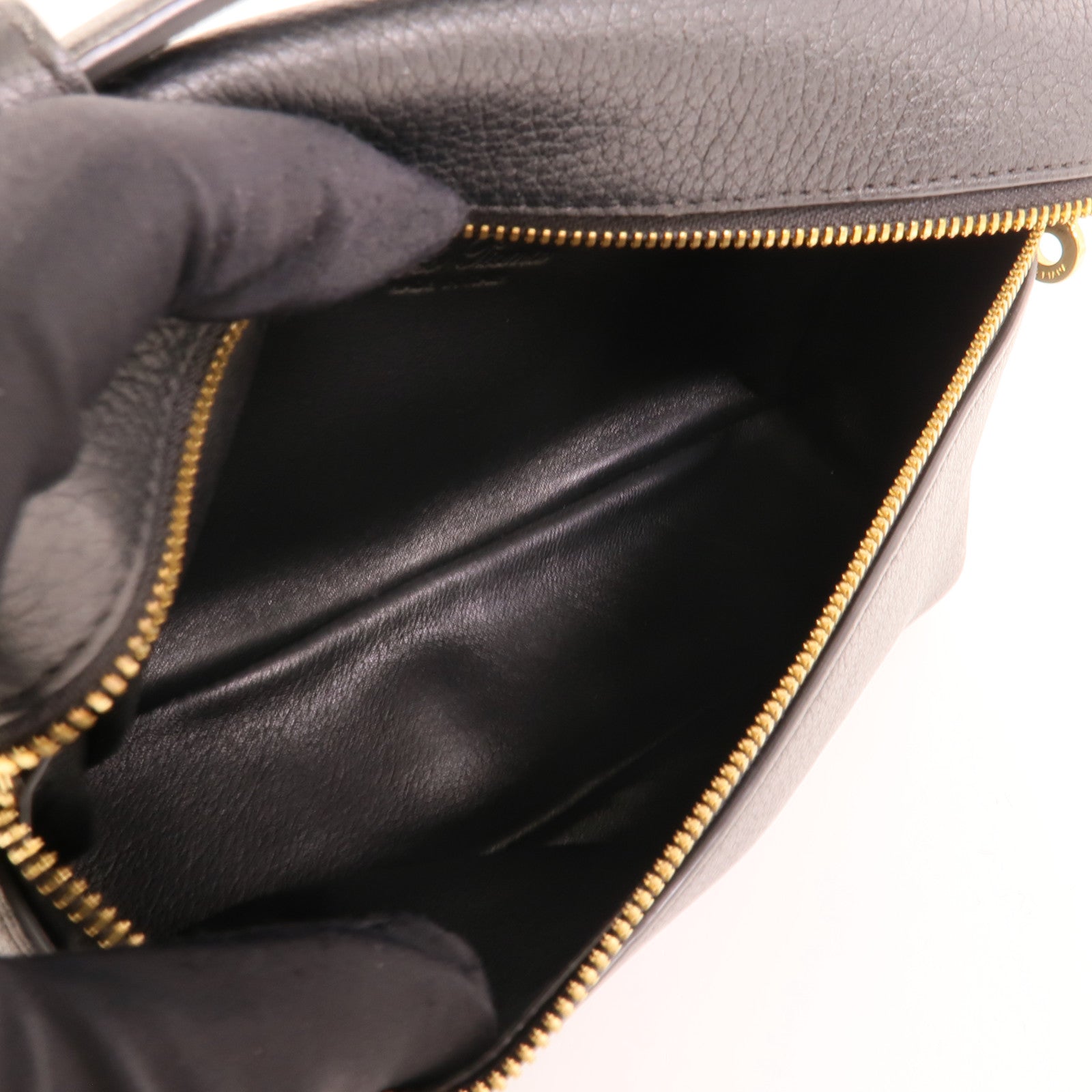 Loro Piana 牛皮皮革Extra Pocket L19手挽肩背兩用袋