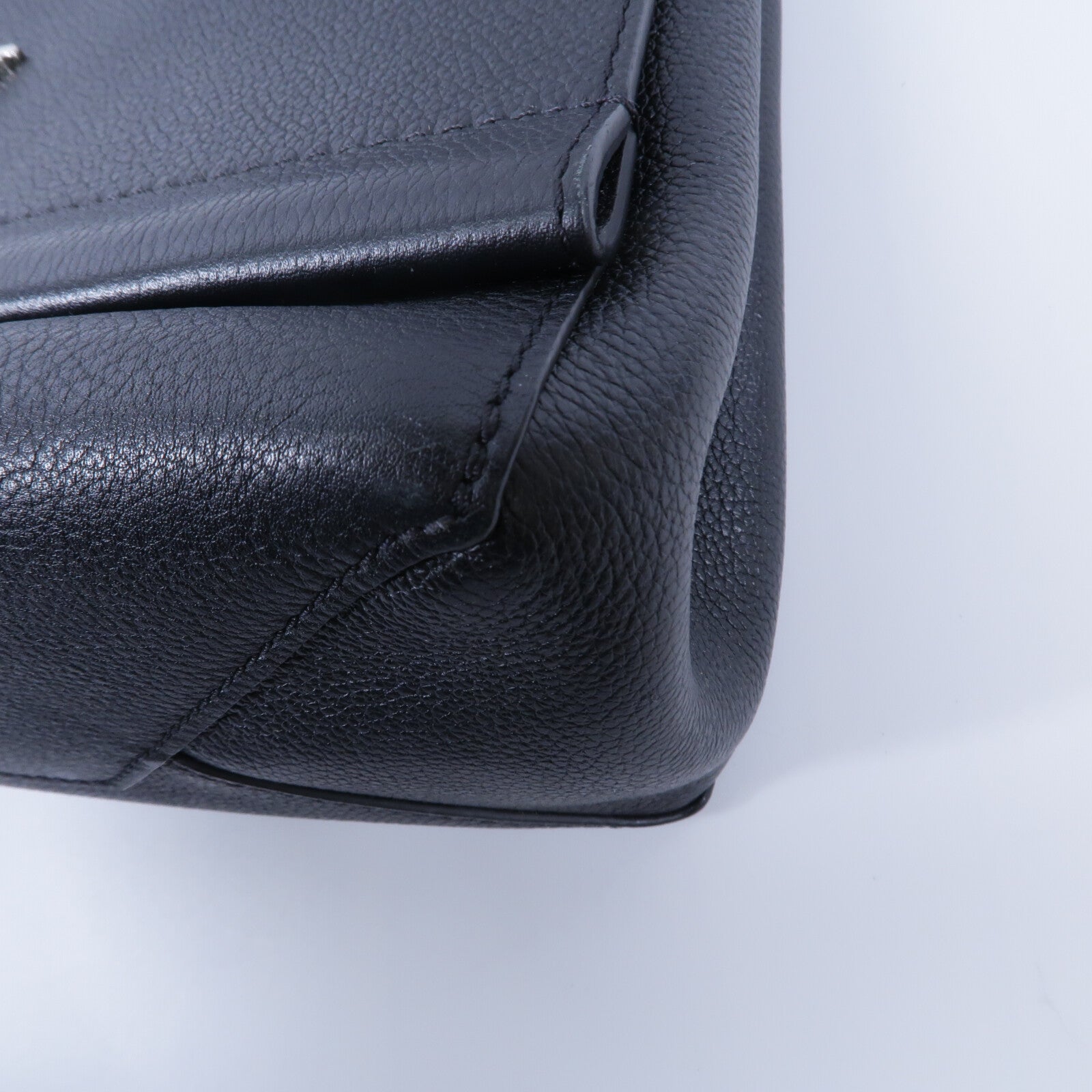 LOUIS VUITTON 牛皮皮革Lockme II手挽肩背兩用袋