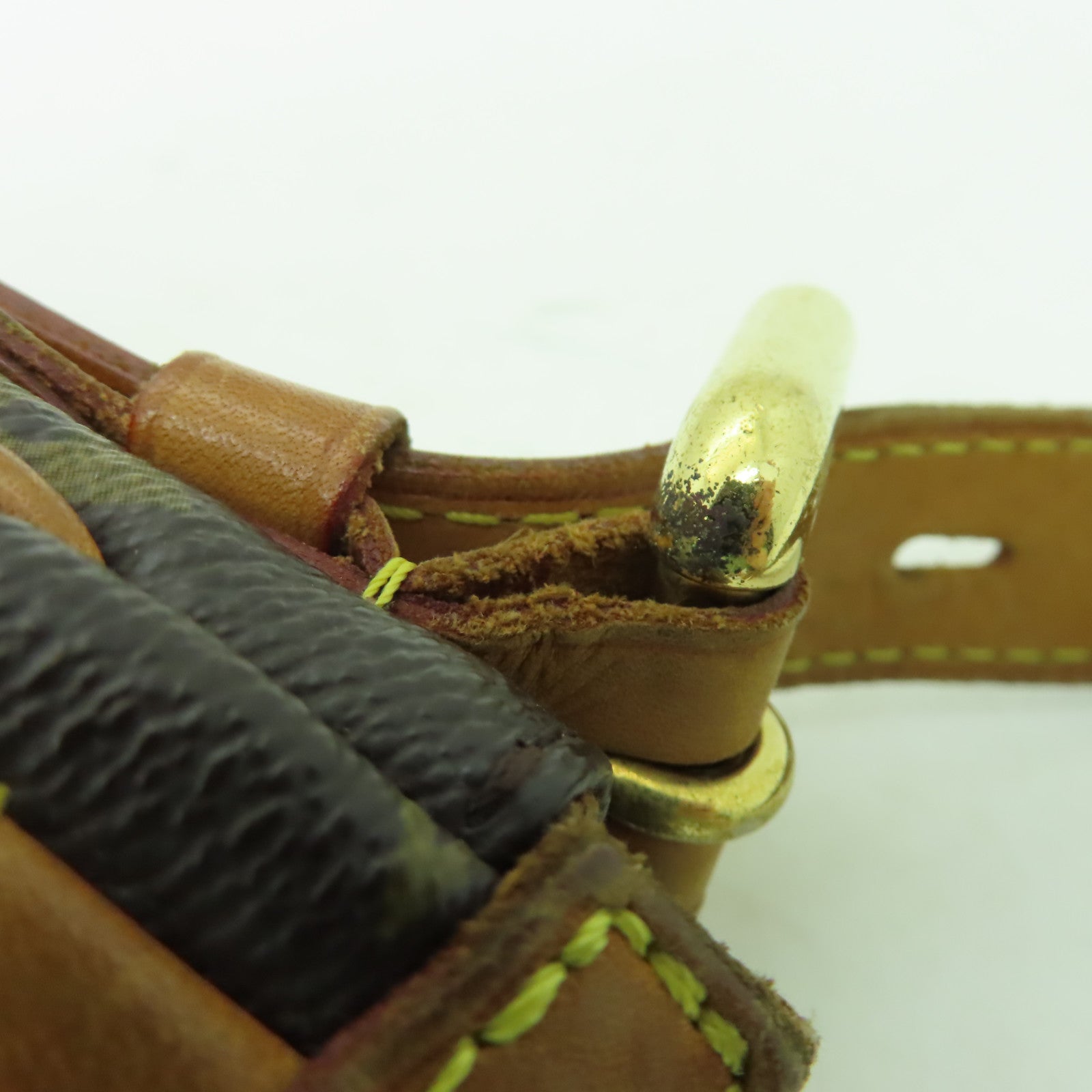 LOUIS VUITTON 【清倉大減價】Monogram Tulum GM金扣肩背袋棕色
