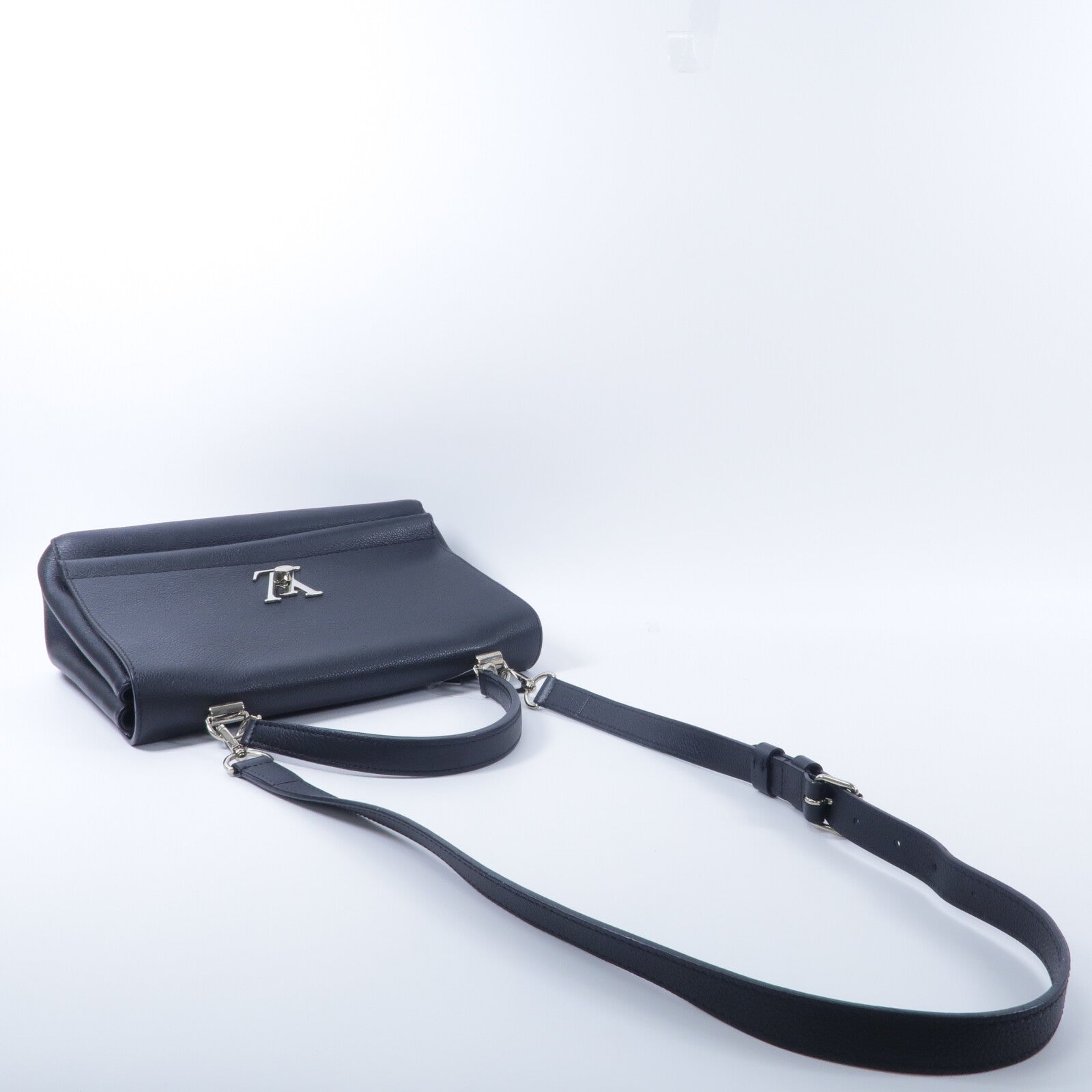 LOUIS VUITTON 牛皮皮革Lockme II手挽肩背兩用袋