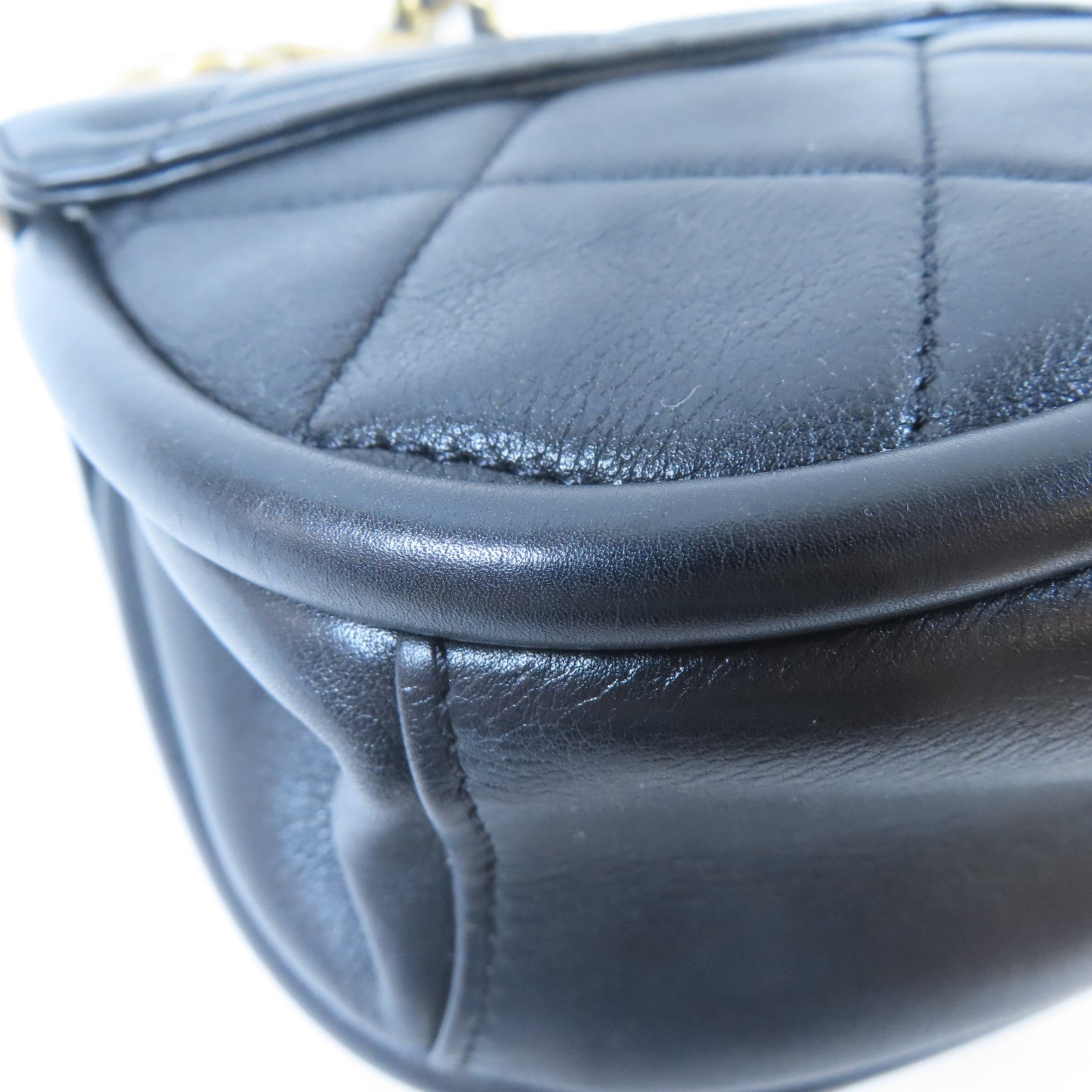 CHANEL 【激減優惠】菱格羊皮皮革Saddle Bag金扣鏈帶手挽肩背兩用袋黑色