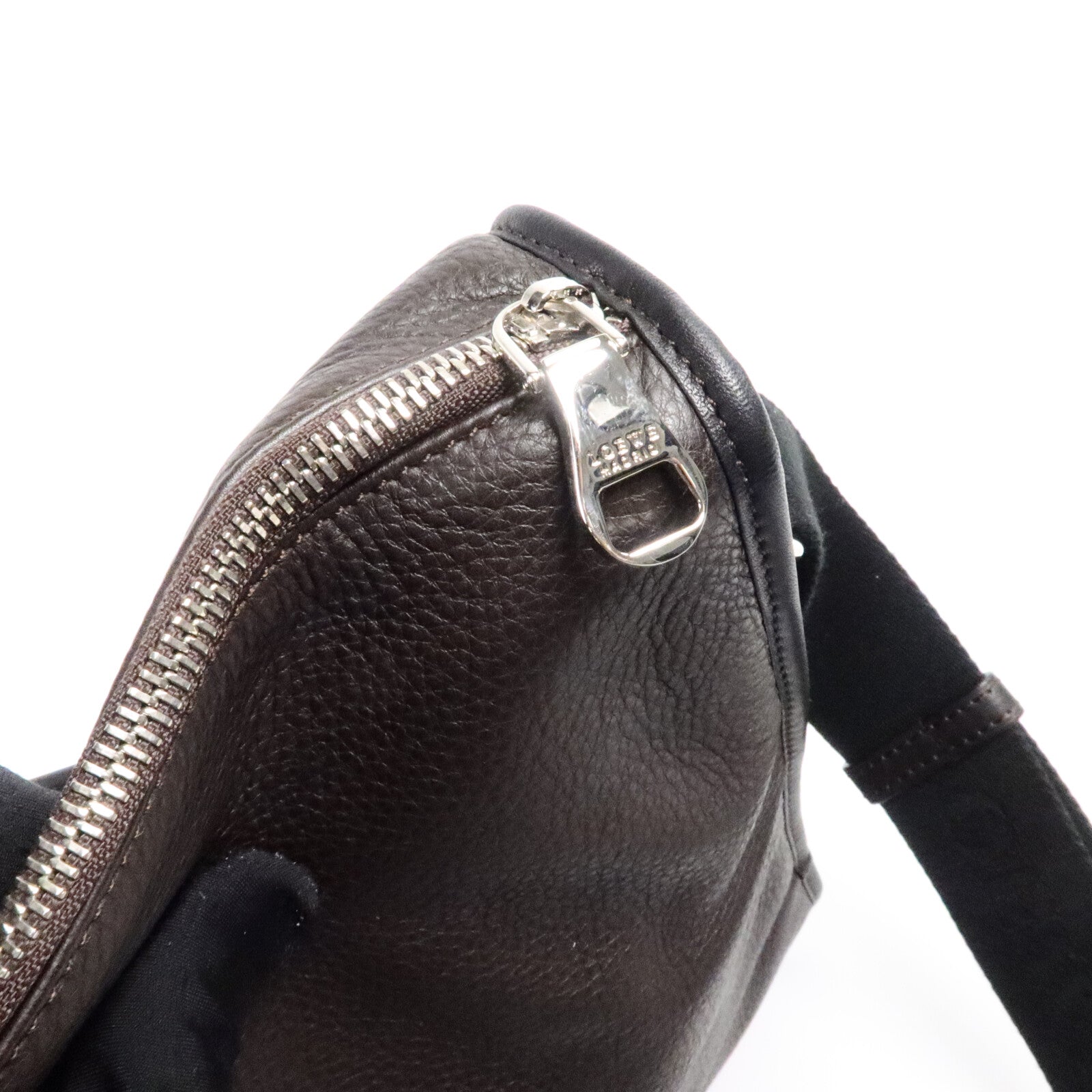 LOEWE 牛皮皮革Shoulder Bag肩背袋