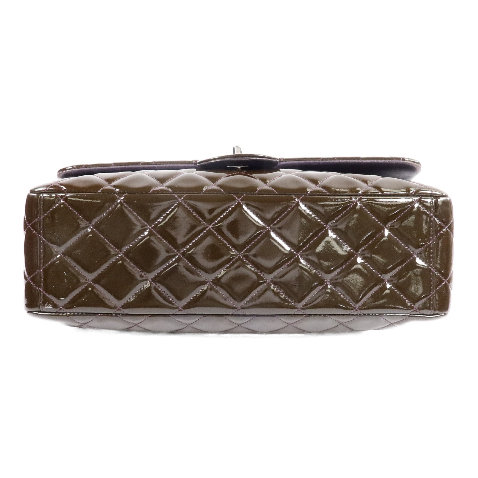 CHANEL 漆皮皮革Maxi Classic鏈帶肩背袋