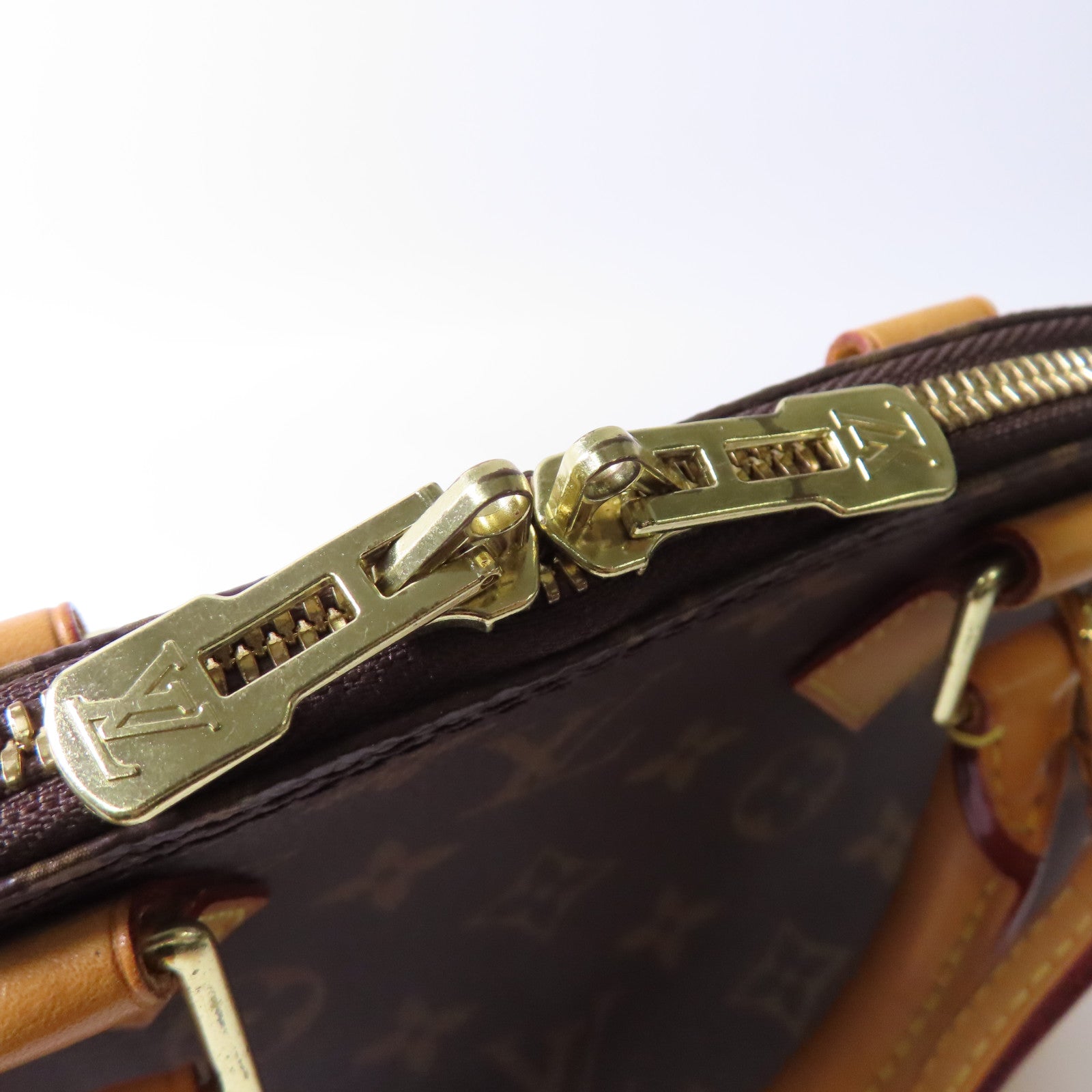 LOUIS VUITTON 【激減優惠】Monogram Alma BB金扣手挽肩背兩用袋啡色