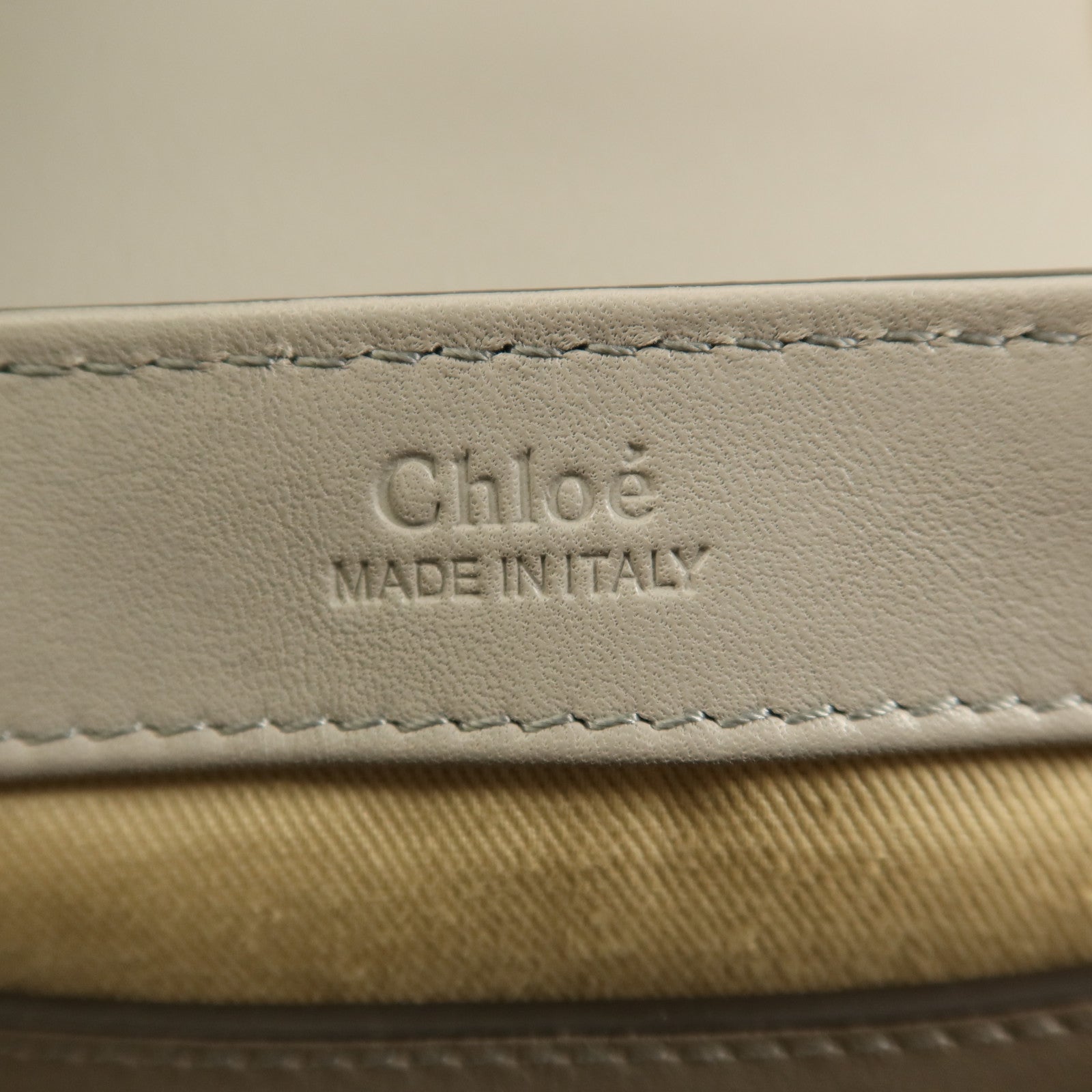 Chloe 牛皮皮革Mini C Bag金扣手挽肩背兩用袋