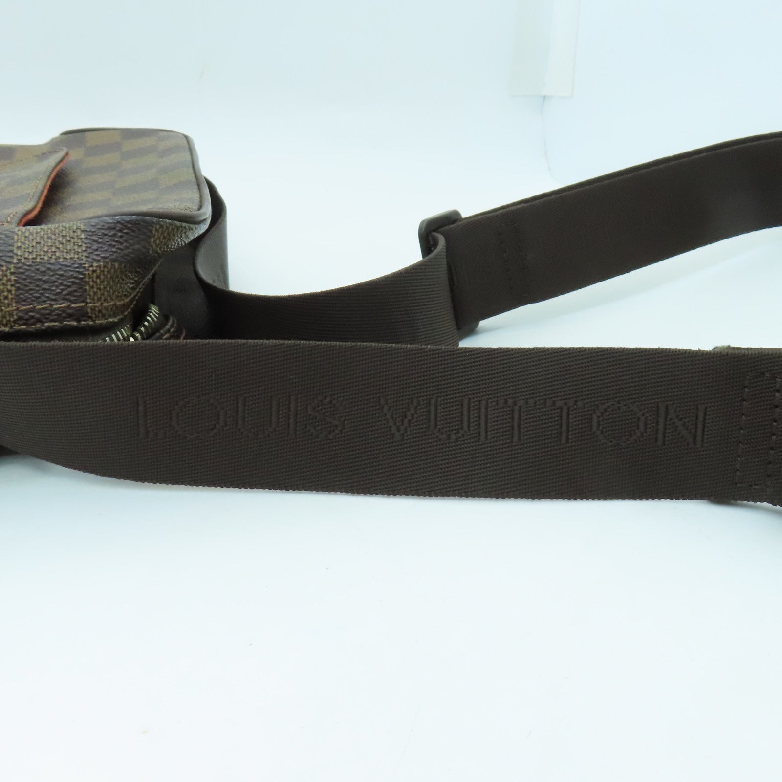 LOUIS VUITTON 【激減優惠】Damier Olav PM肩背袋啡色