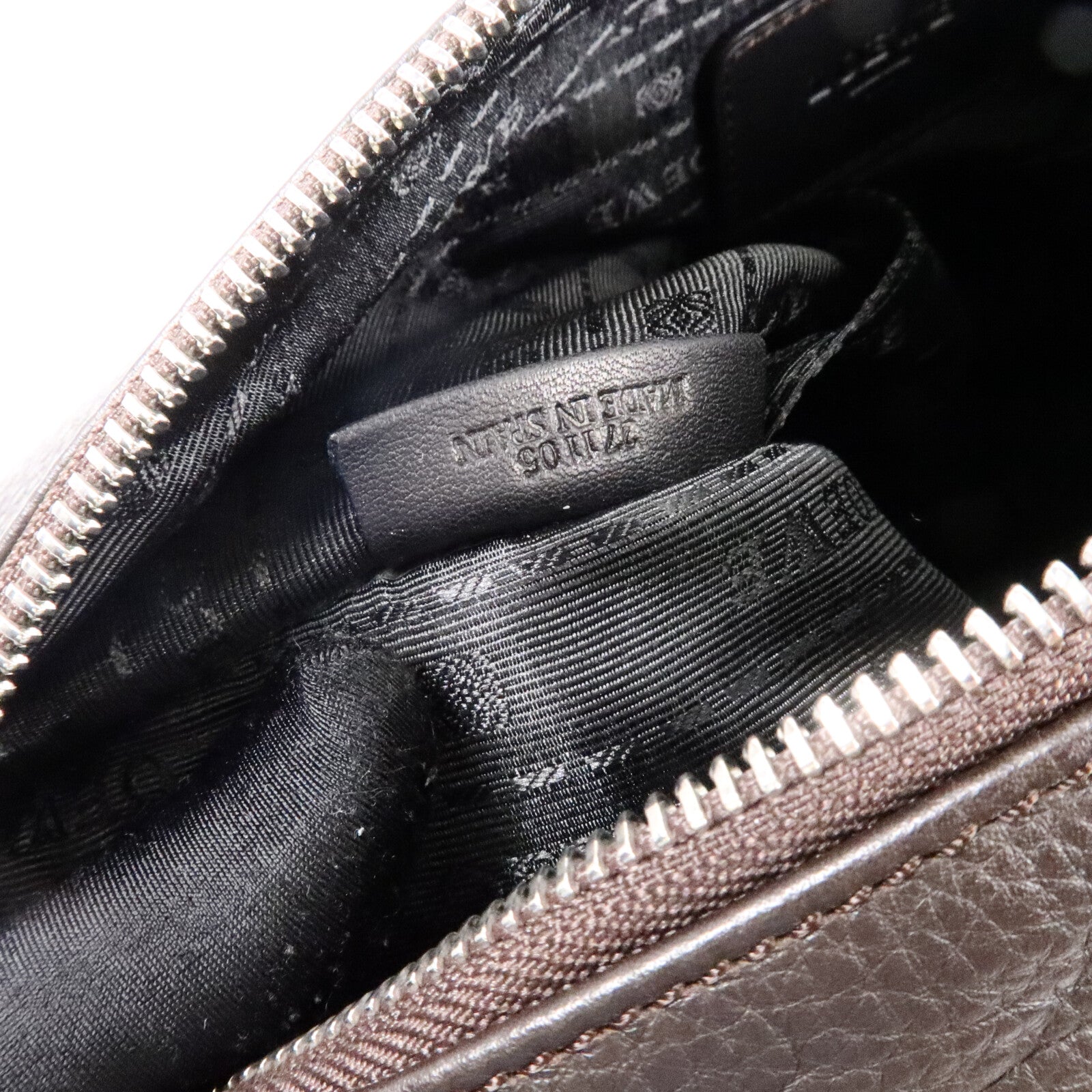 LOEWE 牛皮皮革Shoulder Bag肩背袋