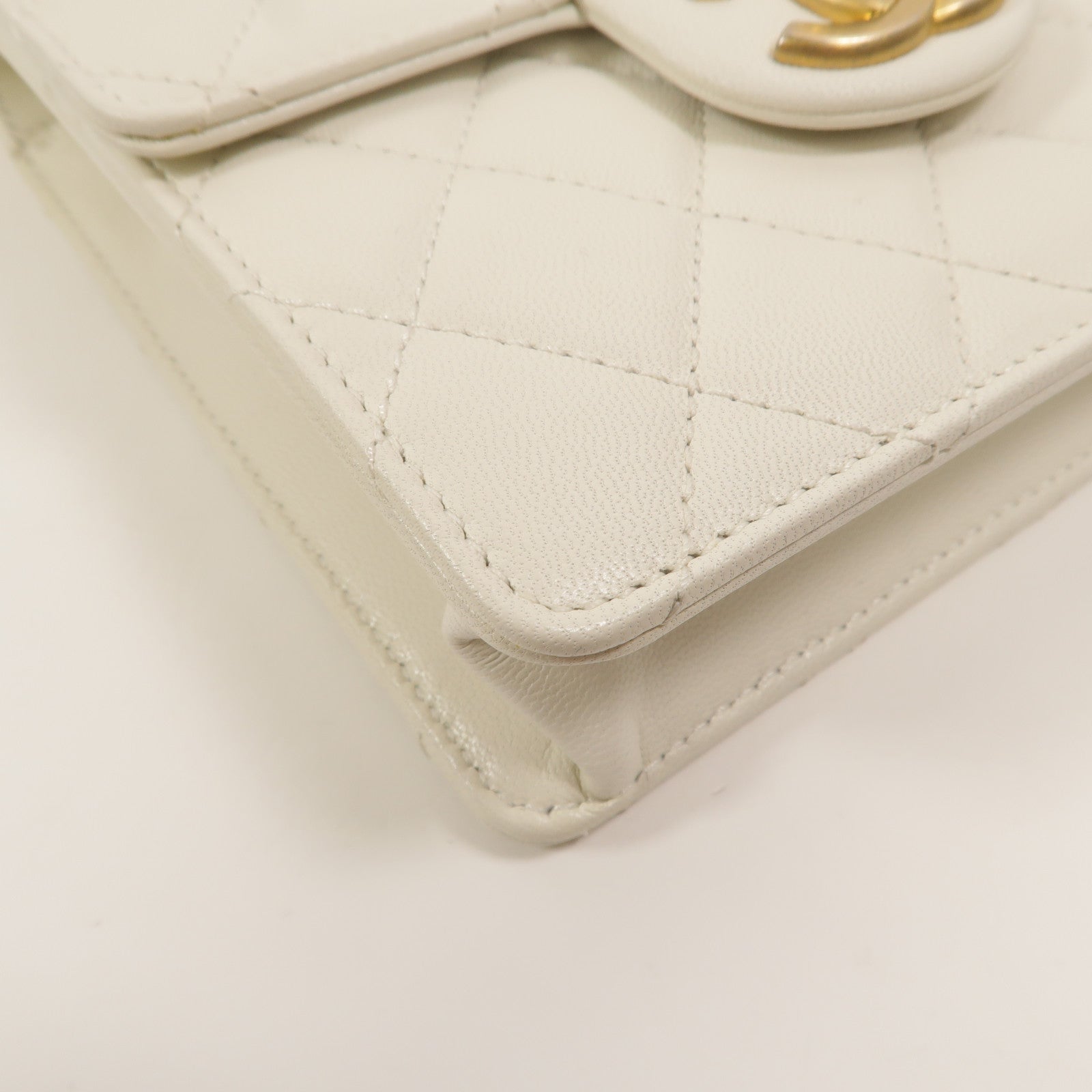 CHANEL 羊皮皮革Small Chic Pearls Flap Bag鏈帶肩背袋