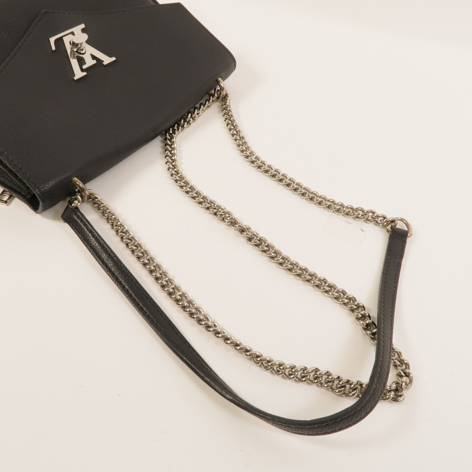 LOUIS VUITTON 牛皮皮革Mylockme銀扣鏈帶肩背袋