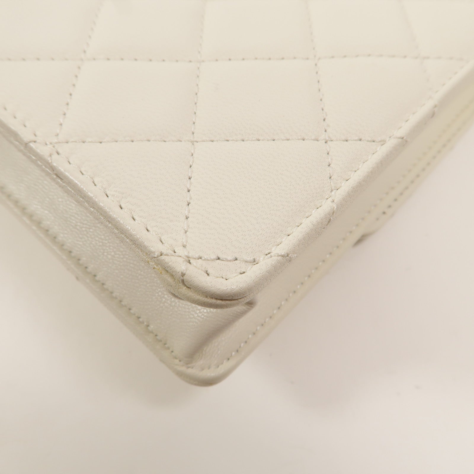 CHANEL 羊皮皮革Small Chic Pearls Flap Bag鏈帶肩背袋