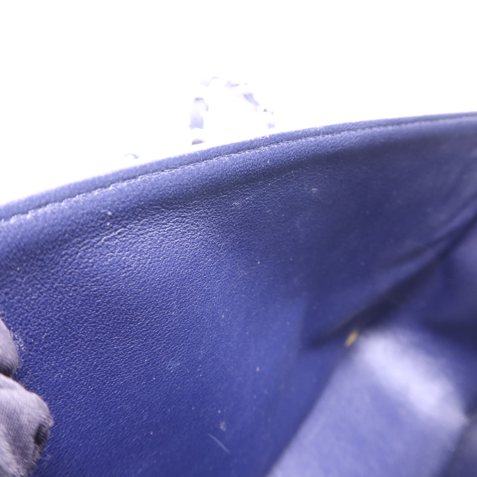 CHANEL 牛皮皮革Large Classic銀扣鏈帶肩背袋