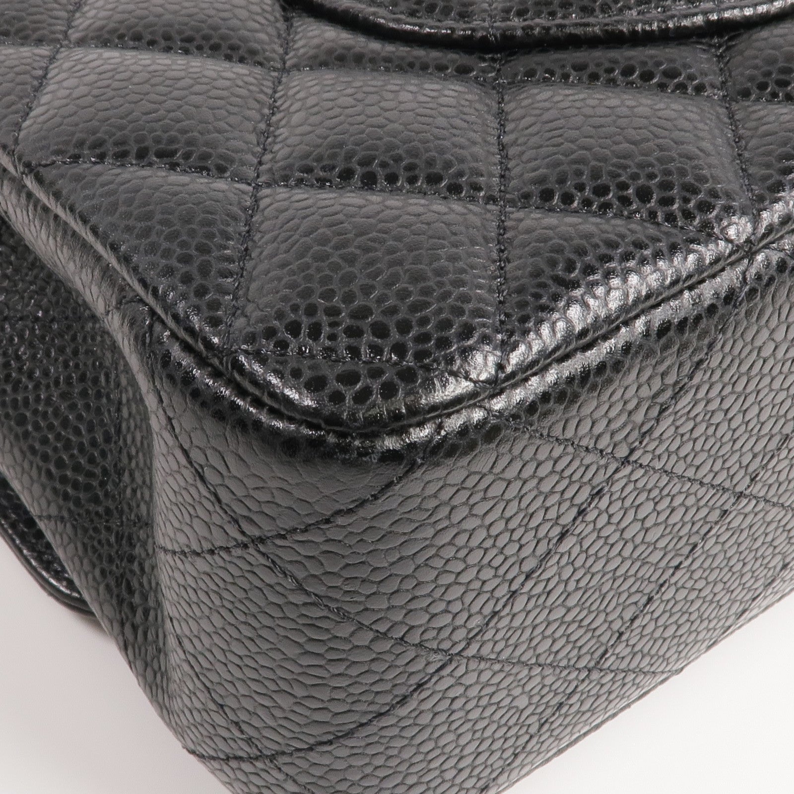 CHANEL Classic 25金扣鏈帶肩背袋