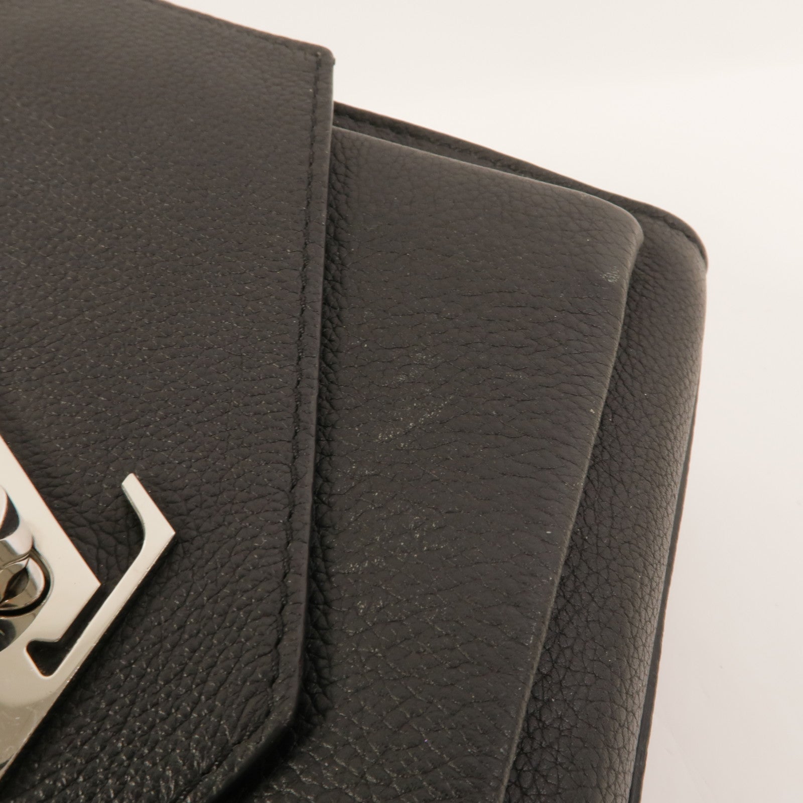 LOUIS VUITTON 牛皮皮革Mylockme銀扣鏈帶肩背袋