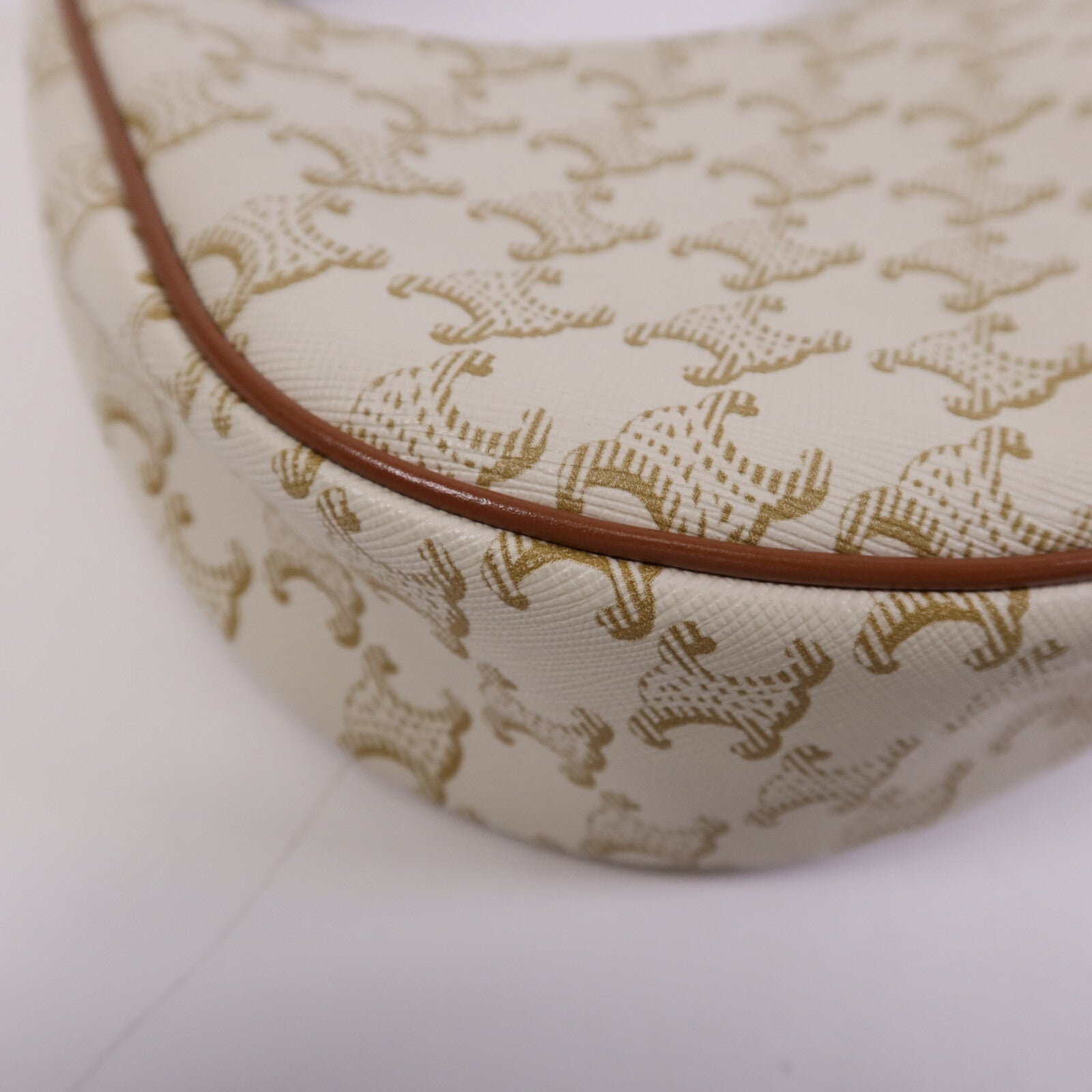 CELINE 塗層帆布Ava金扣肩背袋