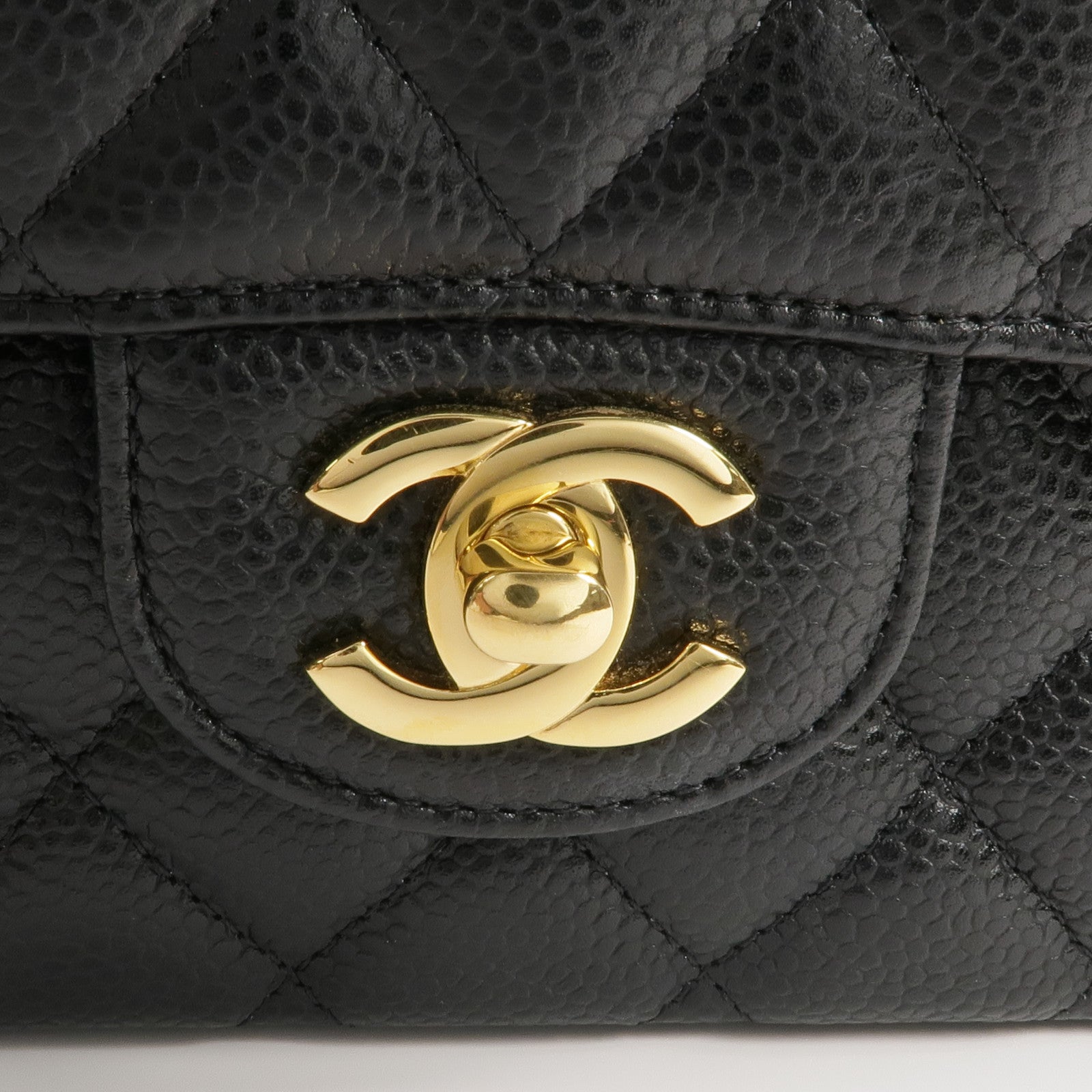 CHANEL Classic 25金扣鏈帶肩背袋