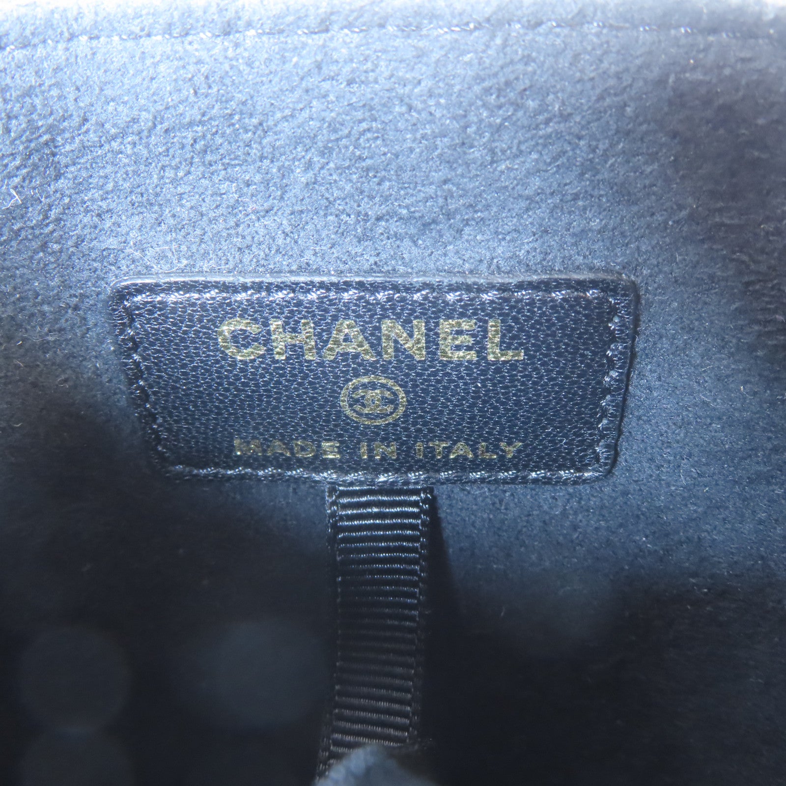 CHANEL 菱格牛皮皮革Phone Box金扣鏈帶肩背袋黑色