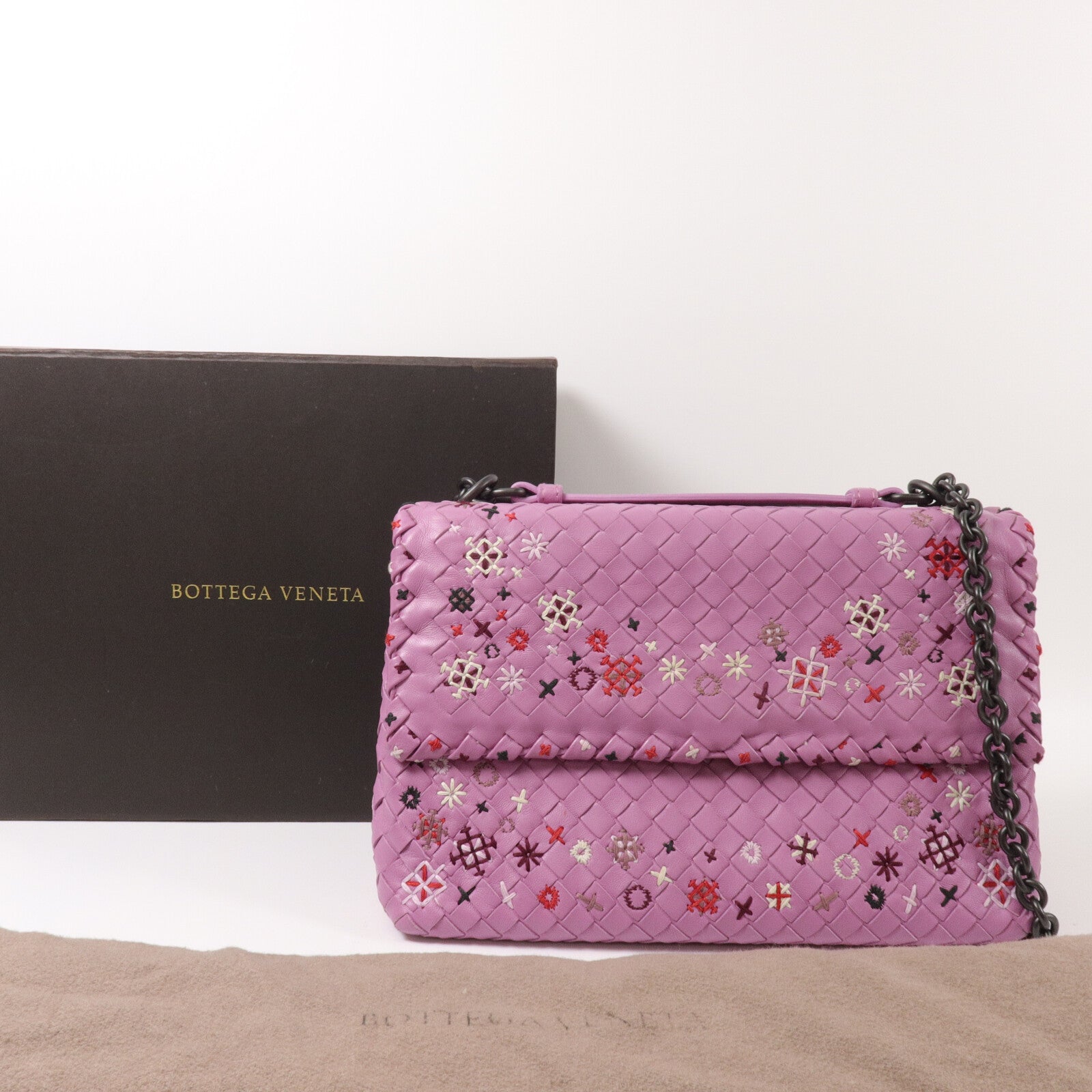 BOTTEGA VENETA 羊皮皮革Chain Shoulder鏈帶肩背袋