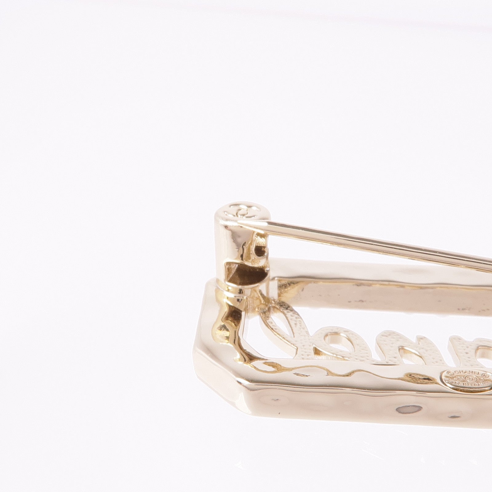 CHANEL 【激減優惠】金屬Brooch胸針