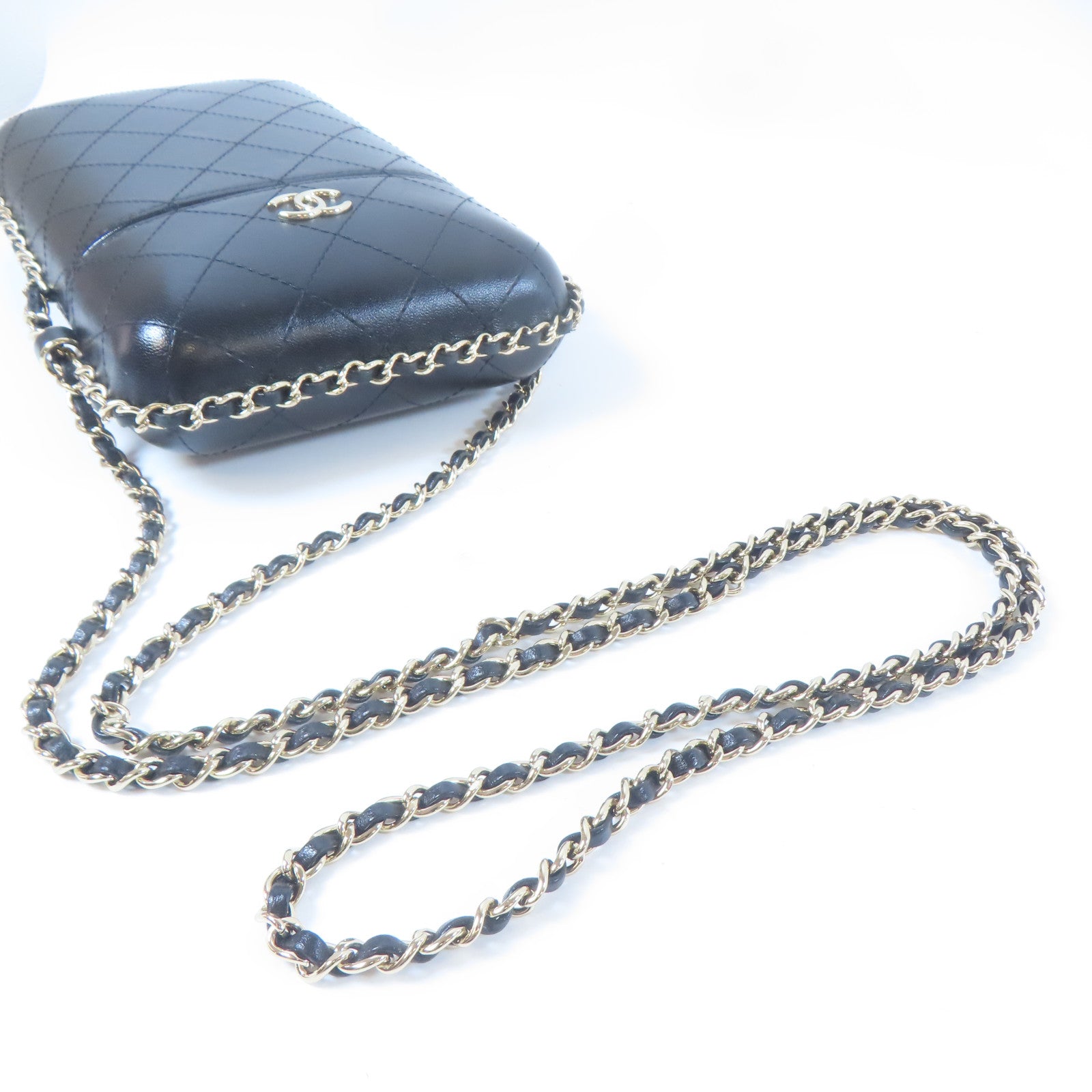 CHANEL 菱格牛皮皮革Phone Box金扣鏈帶肩背袋黑色