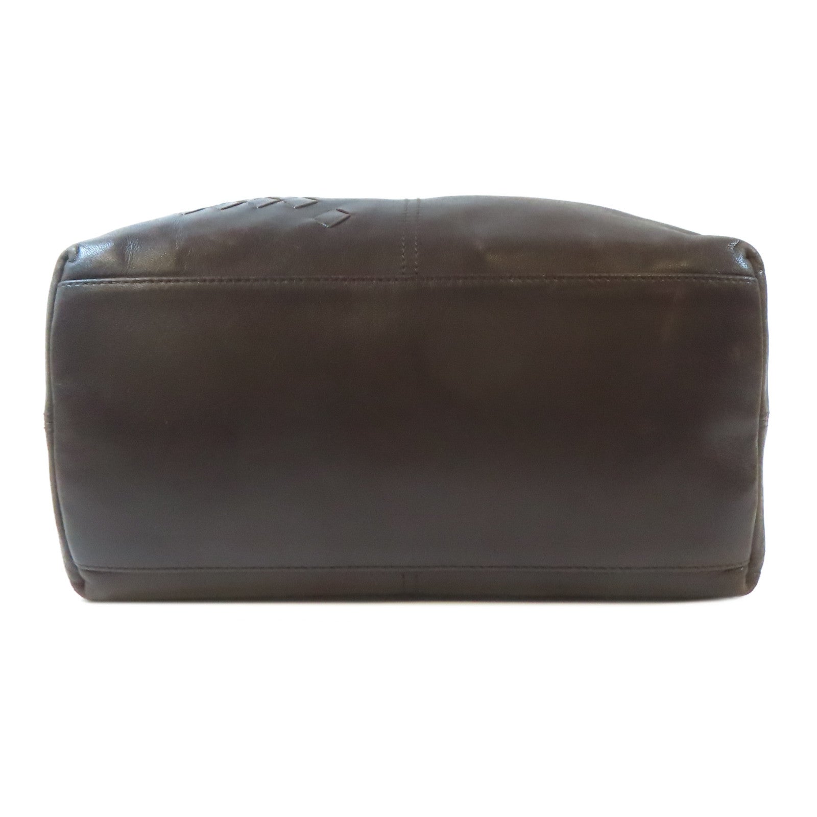 BOTTEGA VENETA 牛皮皮革Hand Bag黑扣手拿包啡色