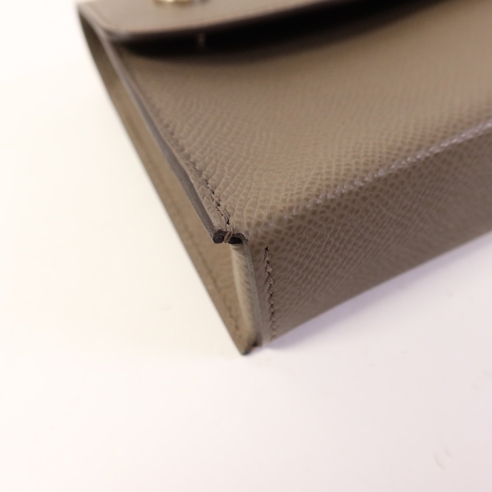 HERMES 【激減優惠】Epsom皮革SnapWallet銀扣肩背袋Etain