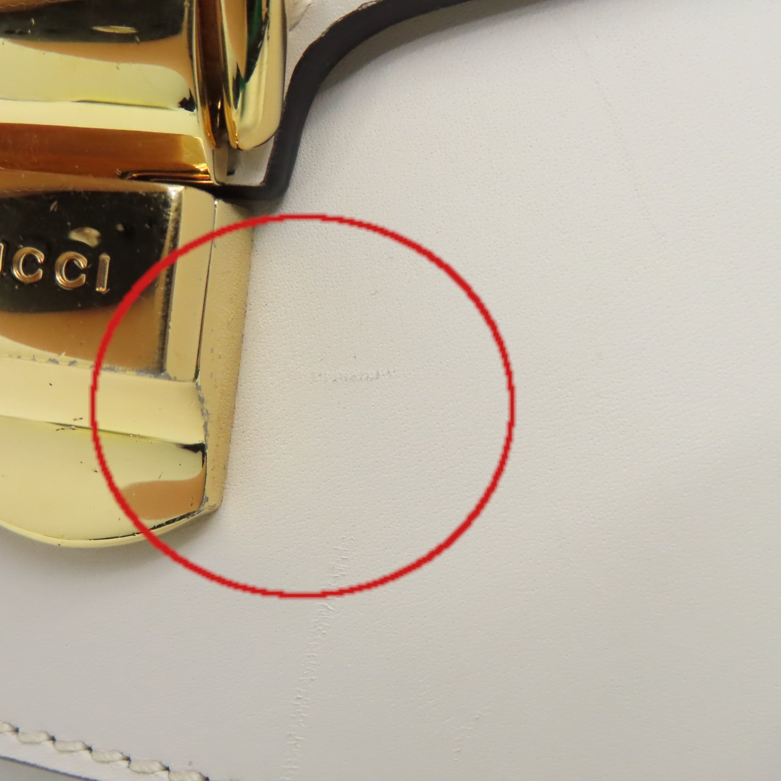 GUCCI 【激減優惠】牛皮皮革Sylvie Small Shoulder Bag金扣肩背袋米白色