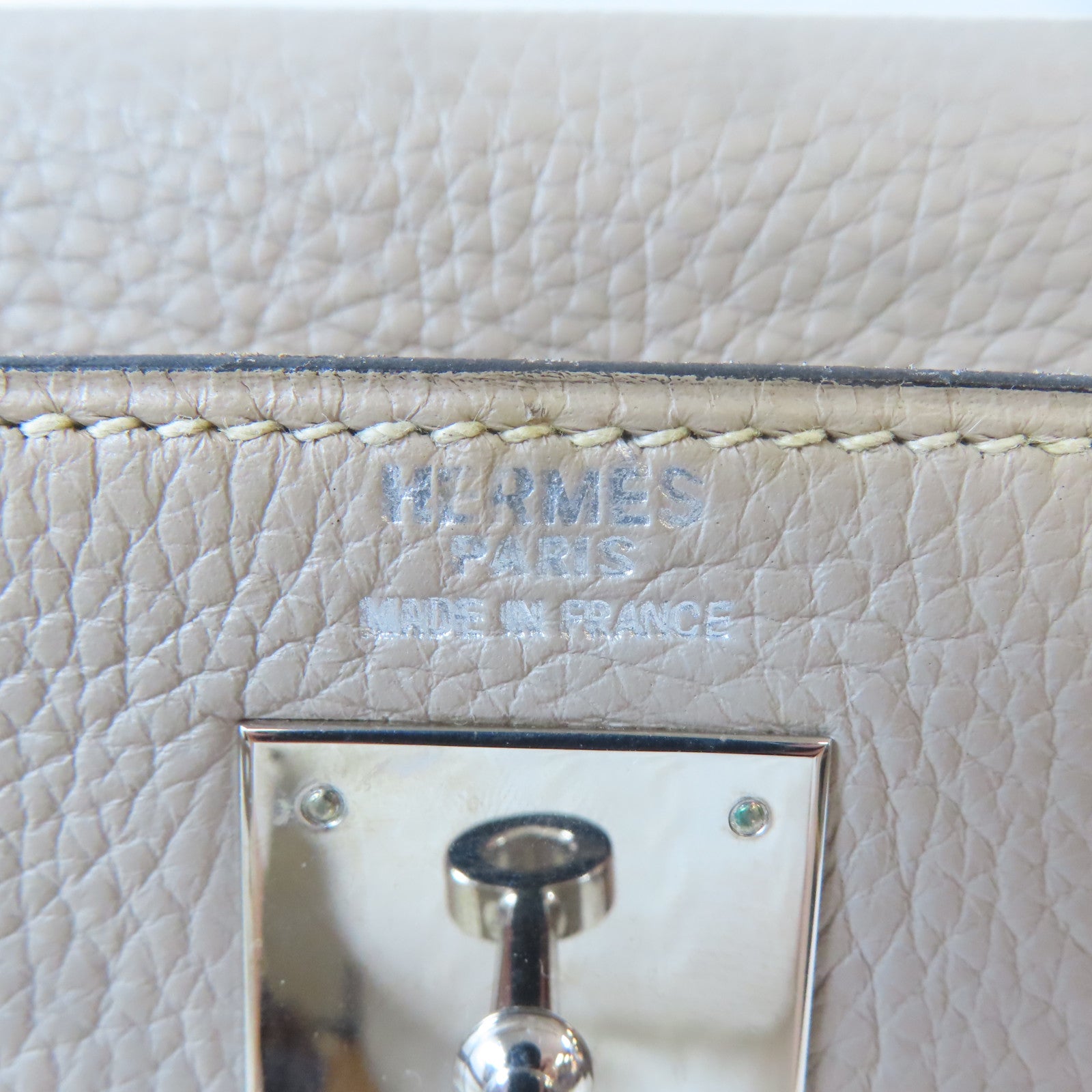 HERMES Clemence皮革Kelly 32銀扣手挽肩背兩用袋Gris Tourterelle淺灰色