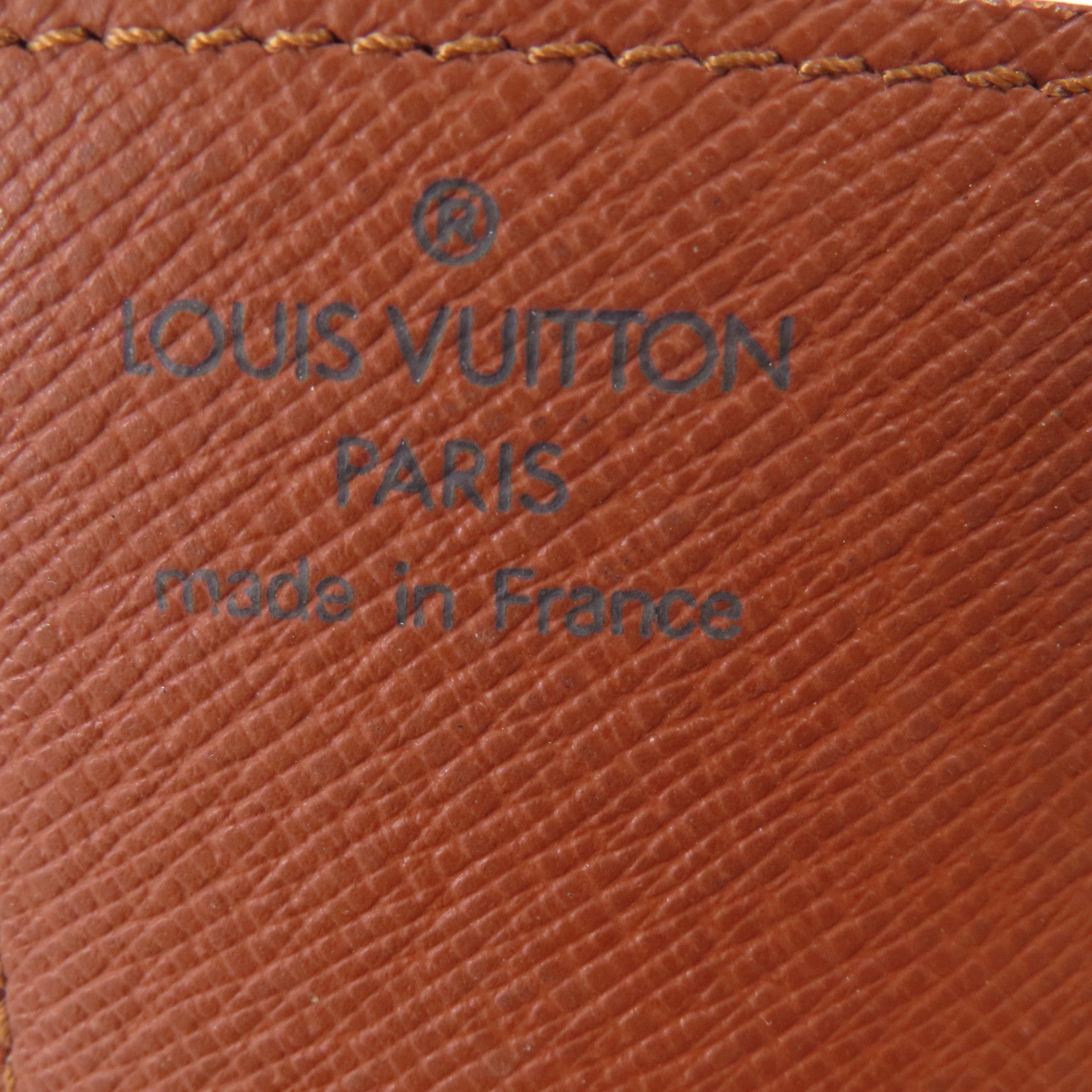 LOUIS VUITTON Monogram Card Case金扣卡套