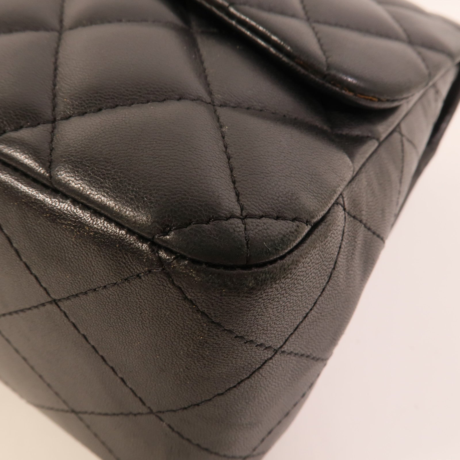 CHANEL 羊皮皮革Large Classic鏈帶肩背袋