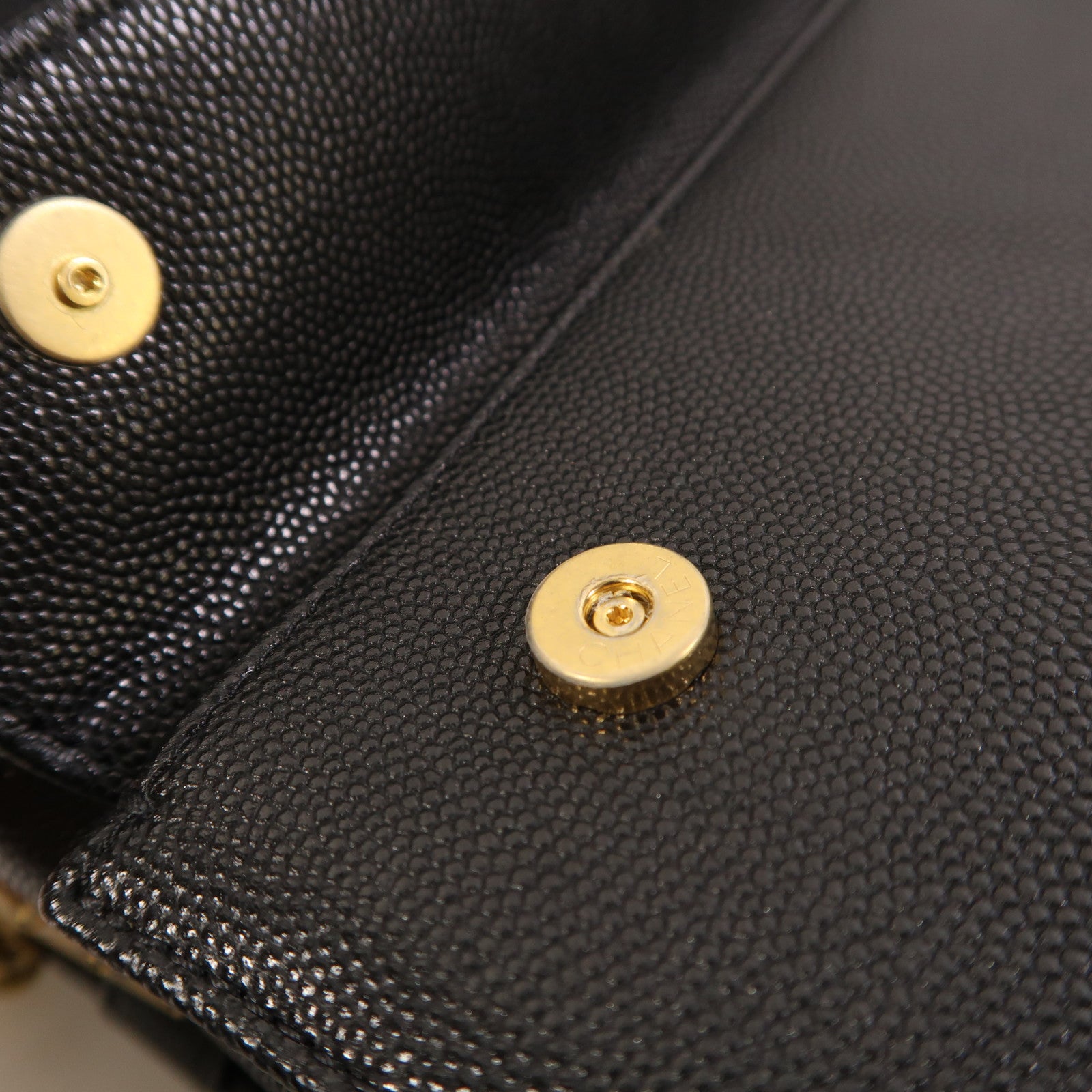 CHANEL 牛皮皮革Shoulder Bag金扣肩背袋
