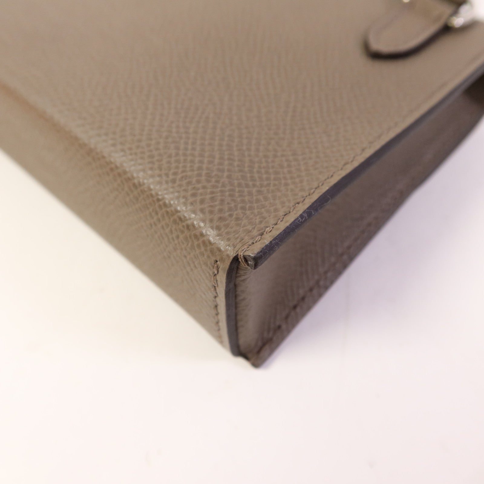HERMES 【激減優惠】Epsom皮革SnapWallet銀扣肩背袋Etain