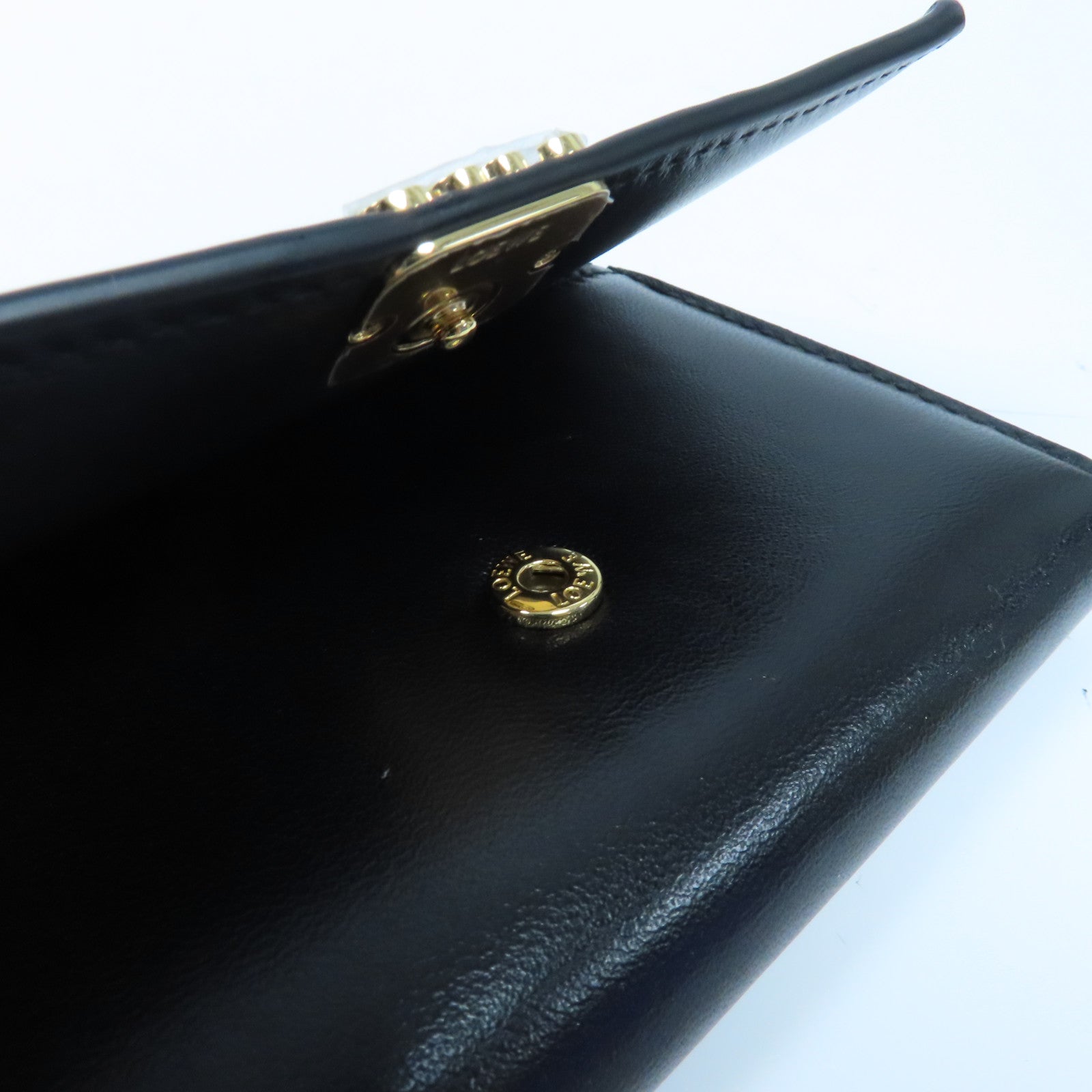 LOEWE 羊皮皮革Tri-fold Wallet金扣三摺錢包黑色