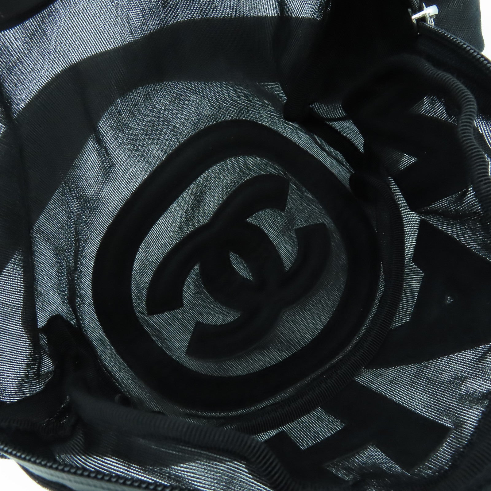 CHANEL 【激減優惠】網格Waist Bag銀扣腰包胸前包黑色