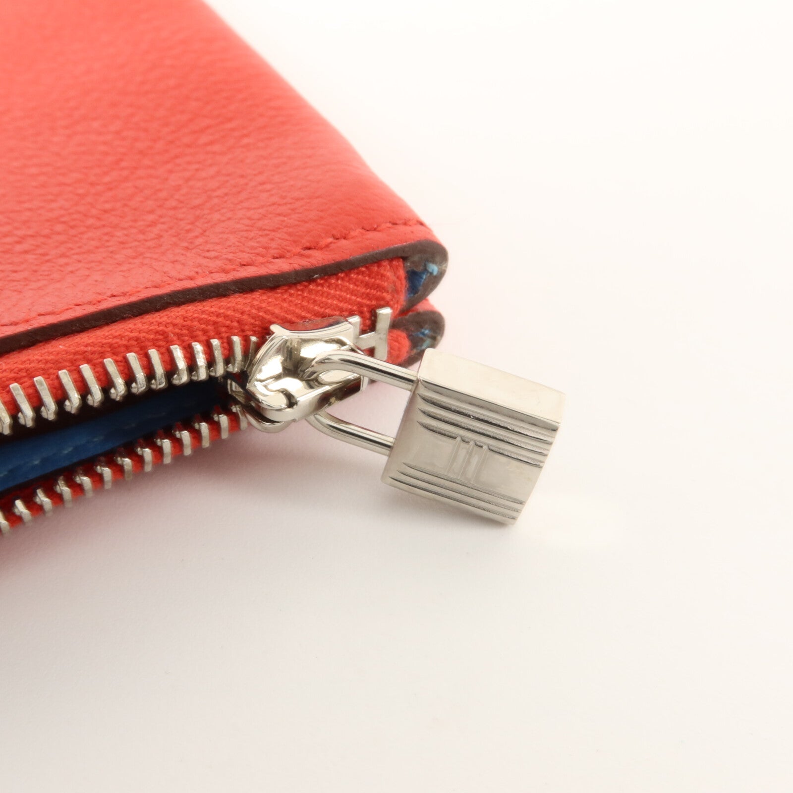 HERMES Evercolor皮革Atout Pouch 14(PM)小袋Braise/Bleu Du Nord