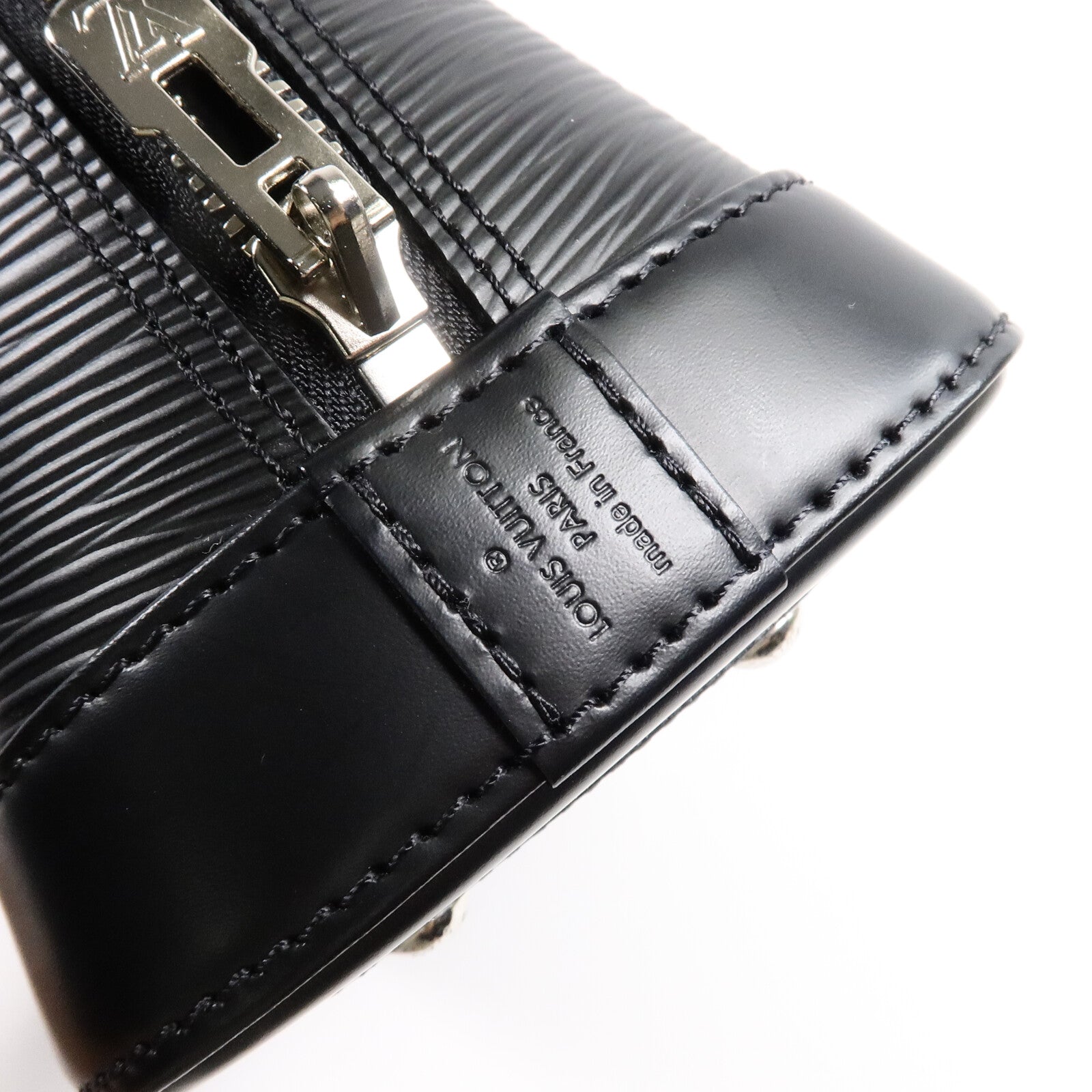 LOUIS VUITTON Epi Alma BB銀扣手挽肩背兩用袋