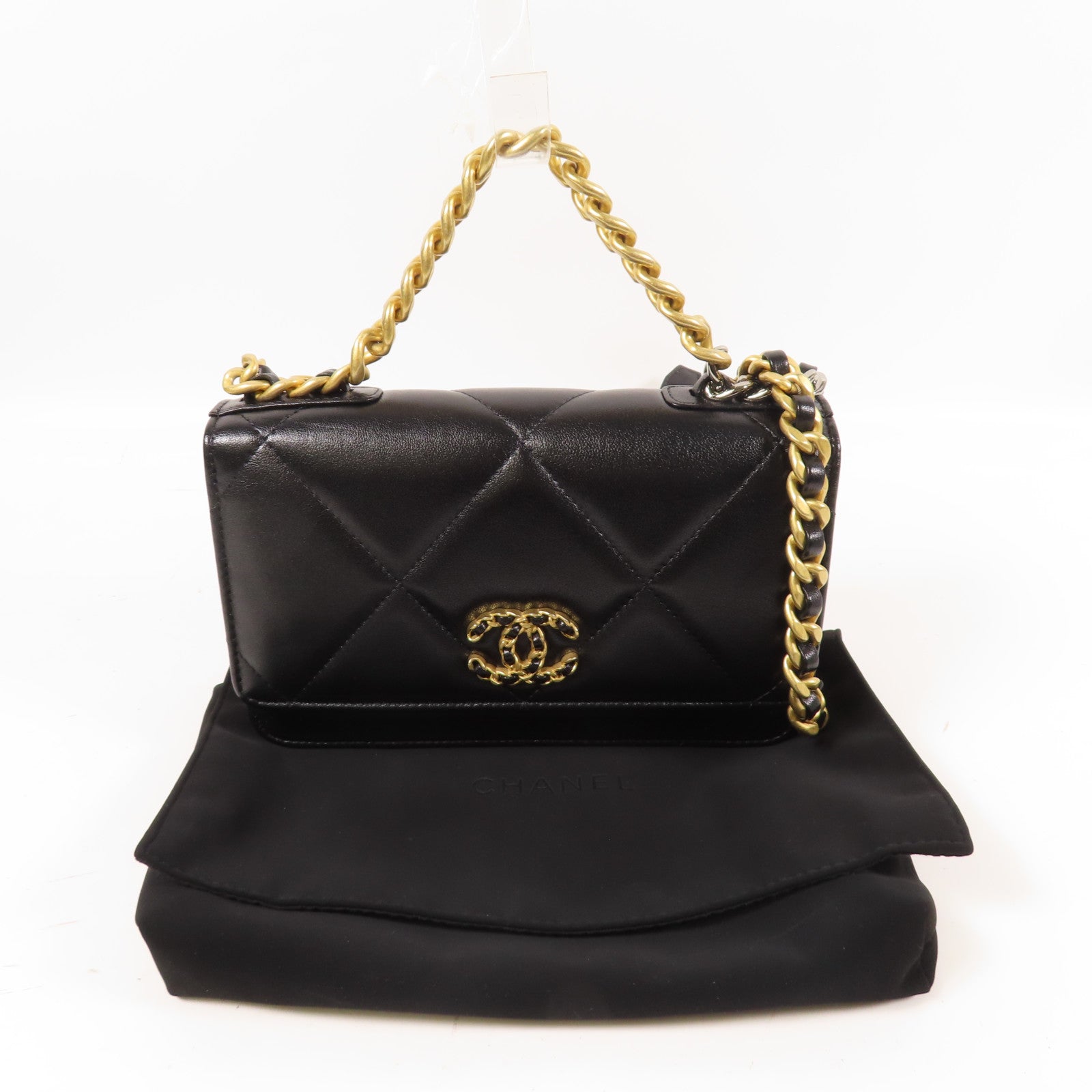 CHANEL 菱格牛皮皮革19 Wallet On Chain金扣鏈帶手挽肩背兩用袋黑色