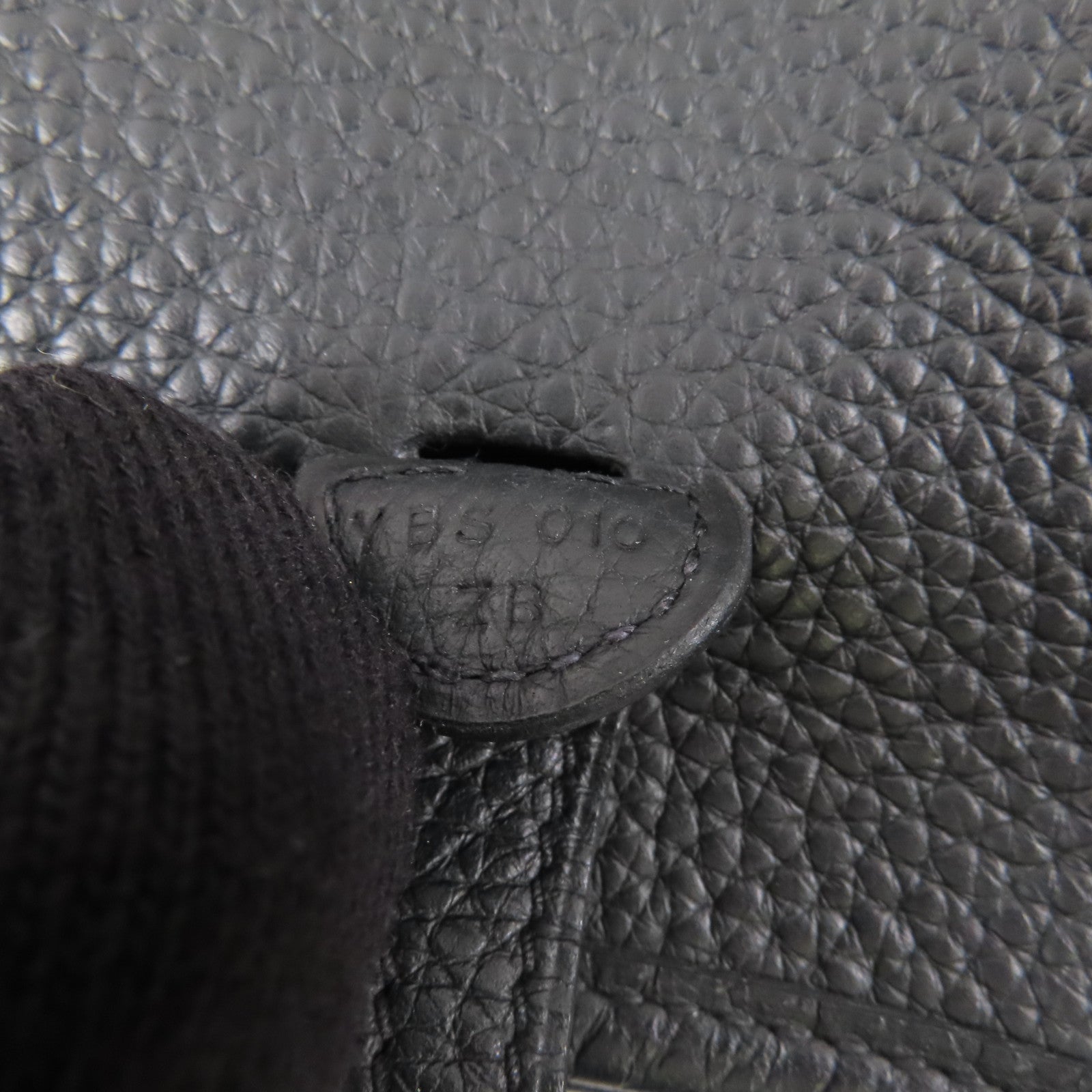 HERMES Clemence皮革Evelyne TPM銀扣肩背袋Noir