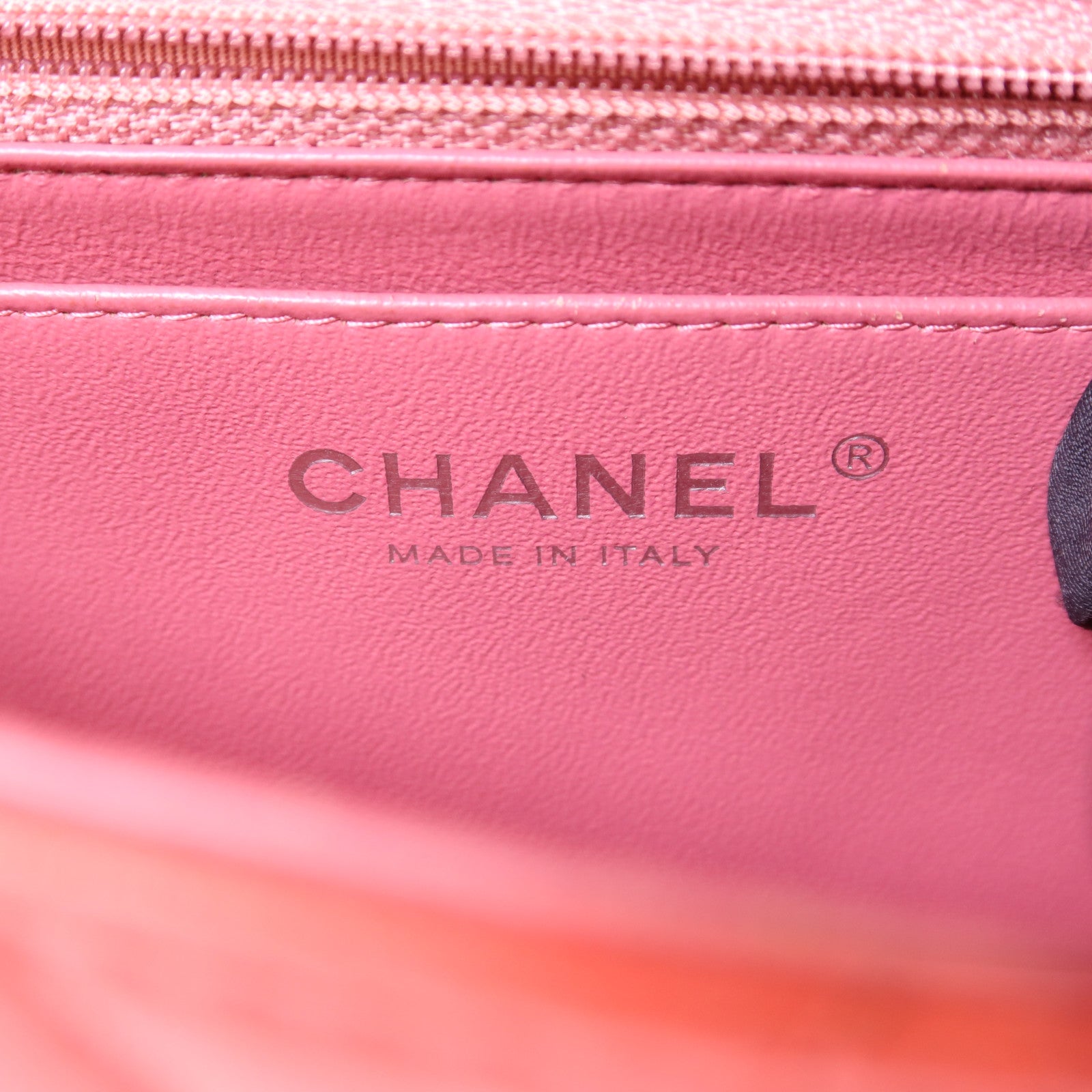 CHANEL 羊皮皮革Classic Flap 20銀扣鏈帶肩背袋