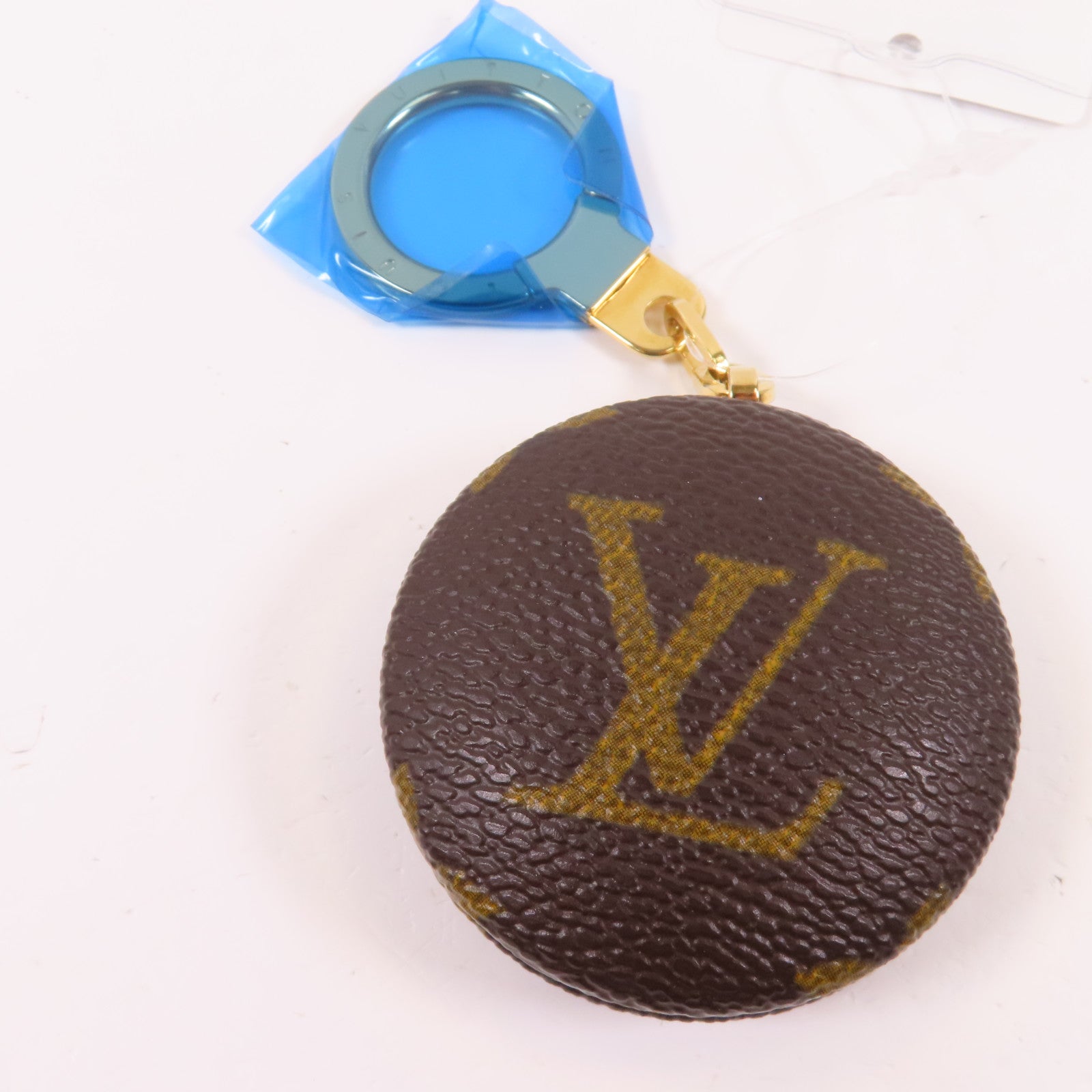 LOUIS VUITTON Monogram Astropill Charm金扣掛飾