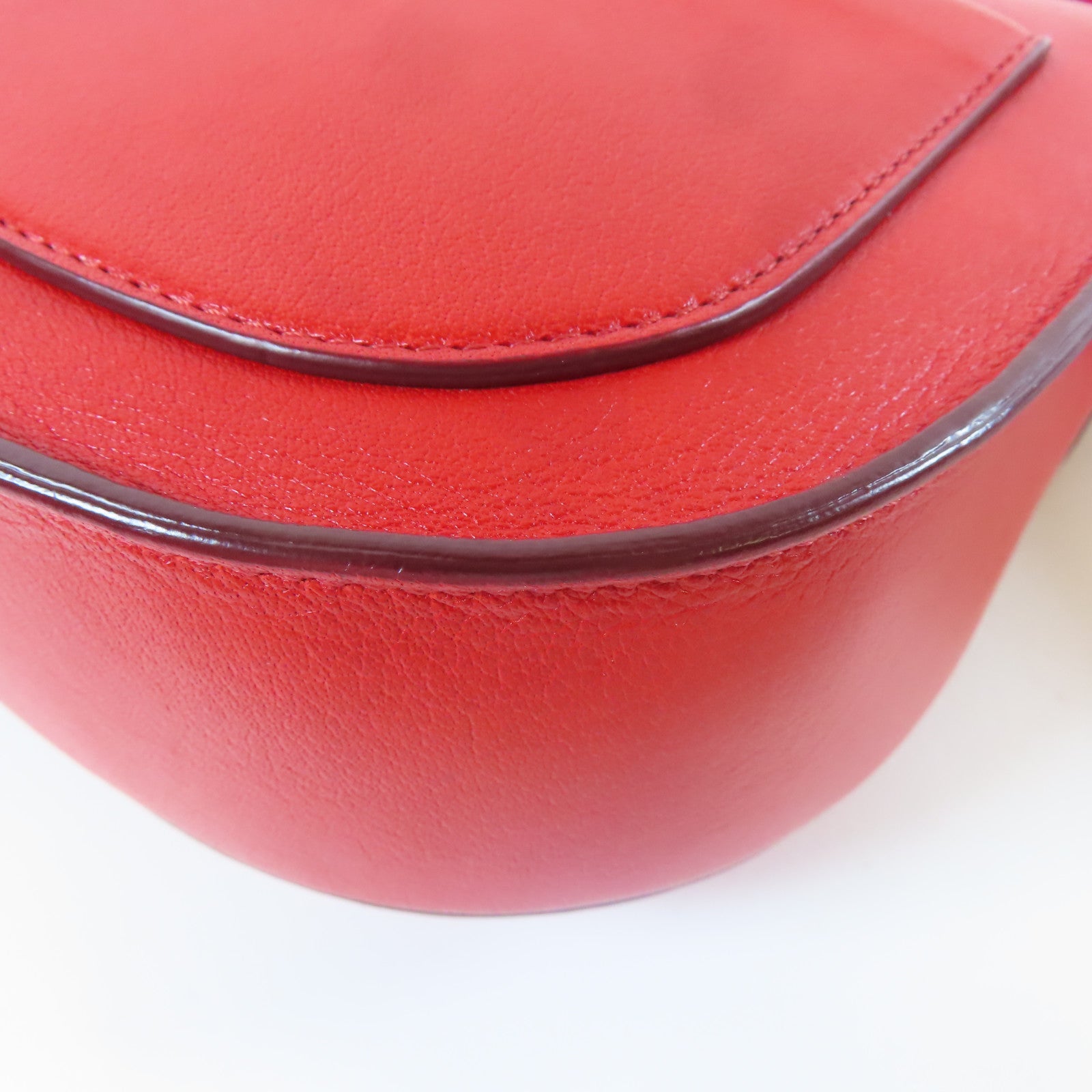 CELINE 【激減優惠】牛皮皮革Shoulder Bag銀扣肩背袋紅色
