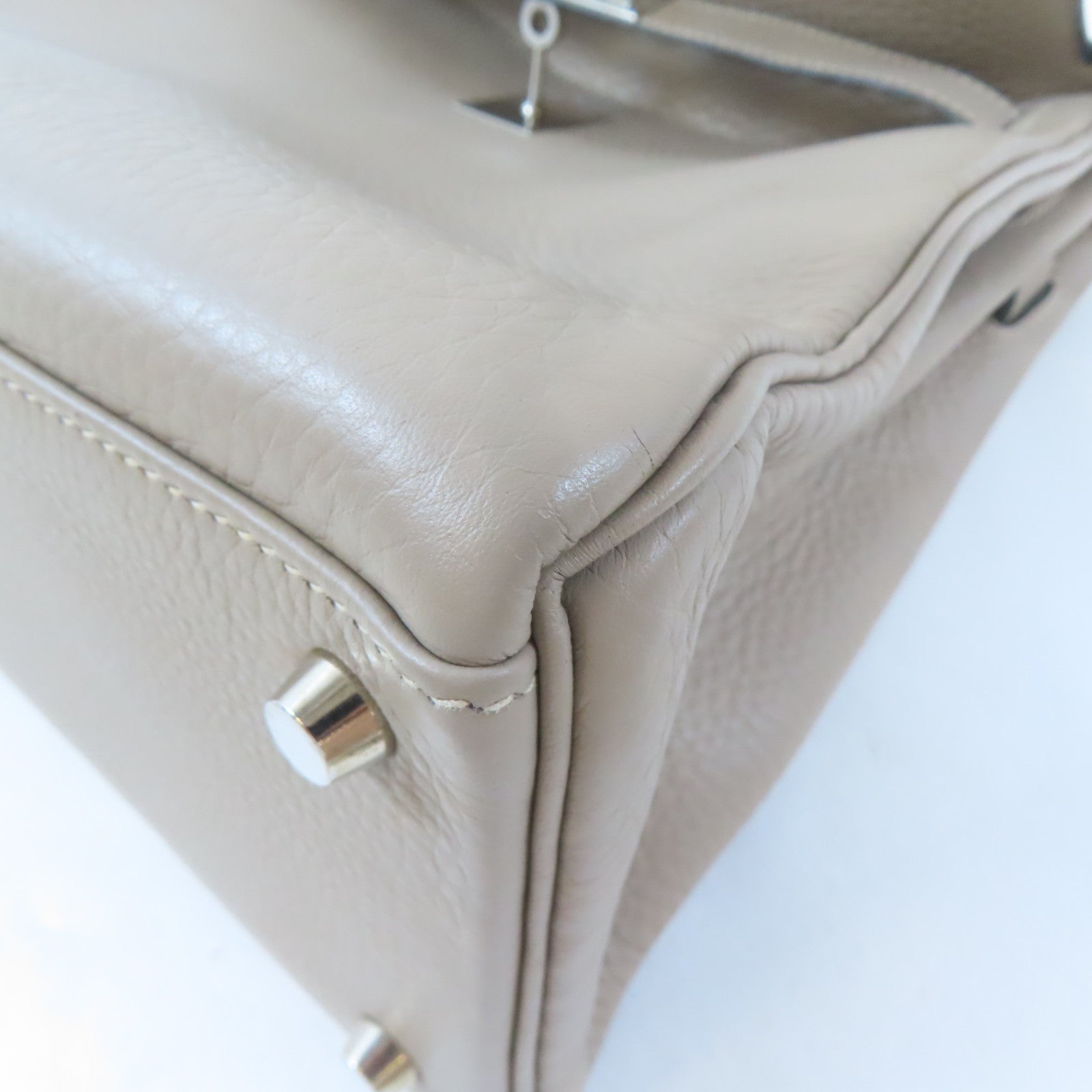 HERMES Clemence皮革Kelly 32銀扣手挽肩背兩用袋Gris Tourterelle淺灰色