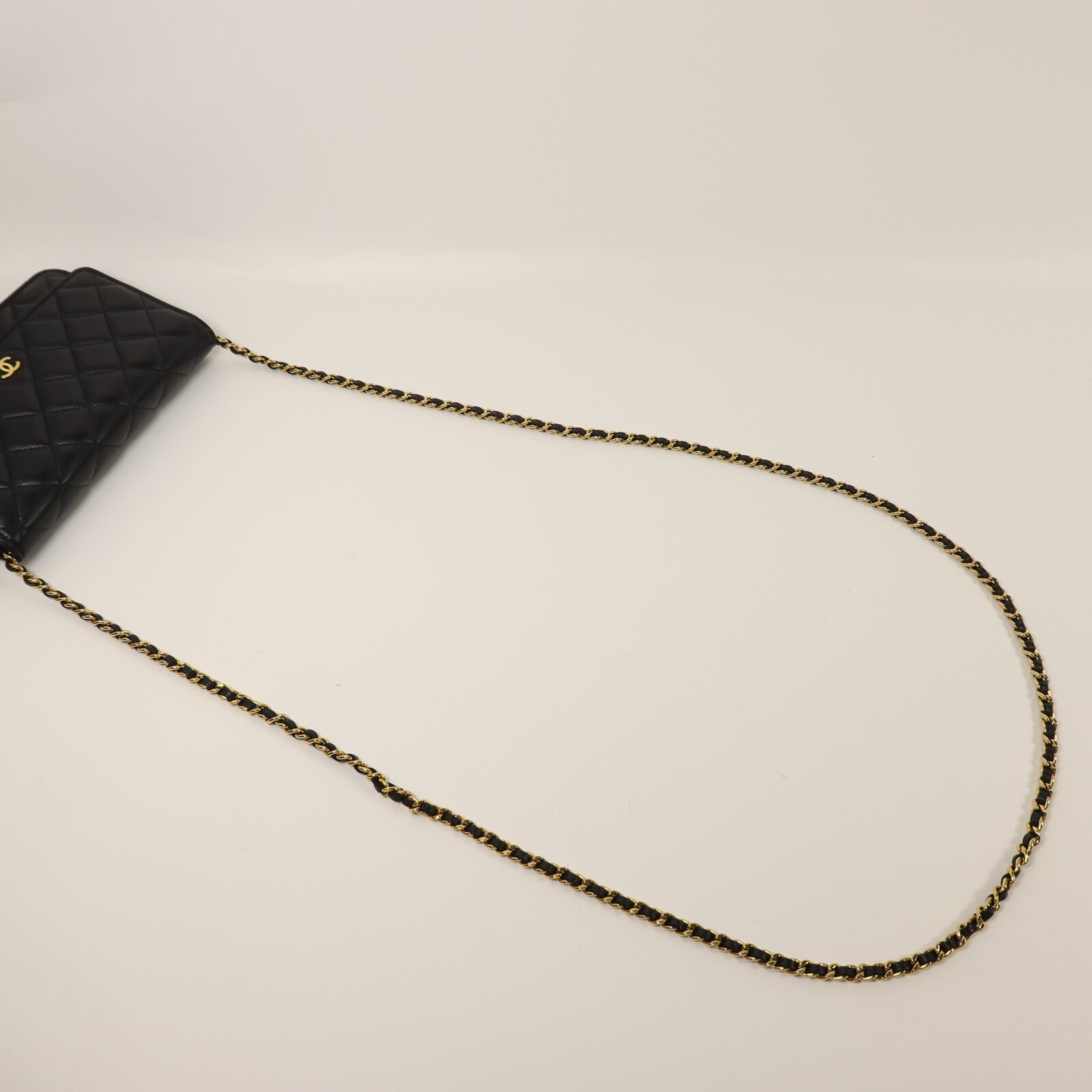 CHANEL 羊皮皮革WOC Wallet on Chain金扣鏈帶肩背袋
