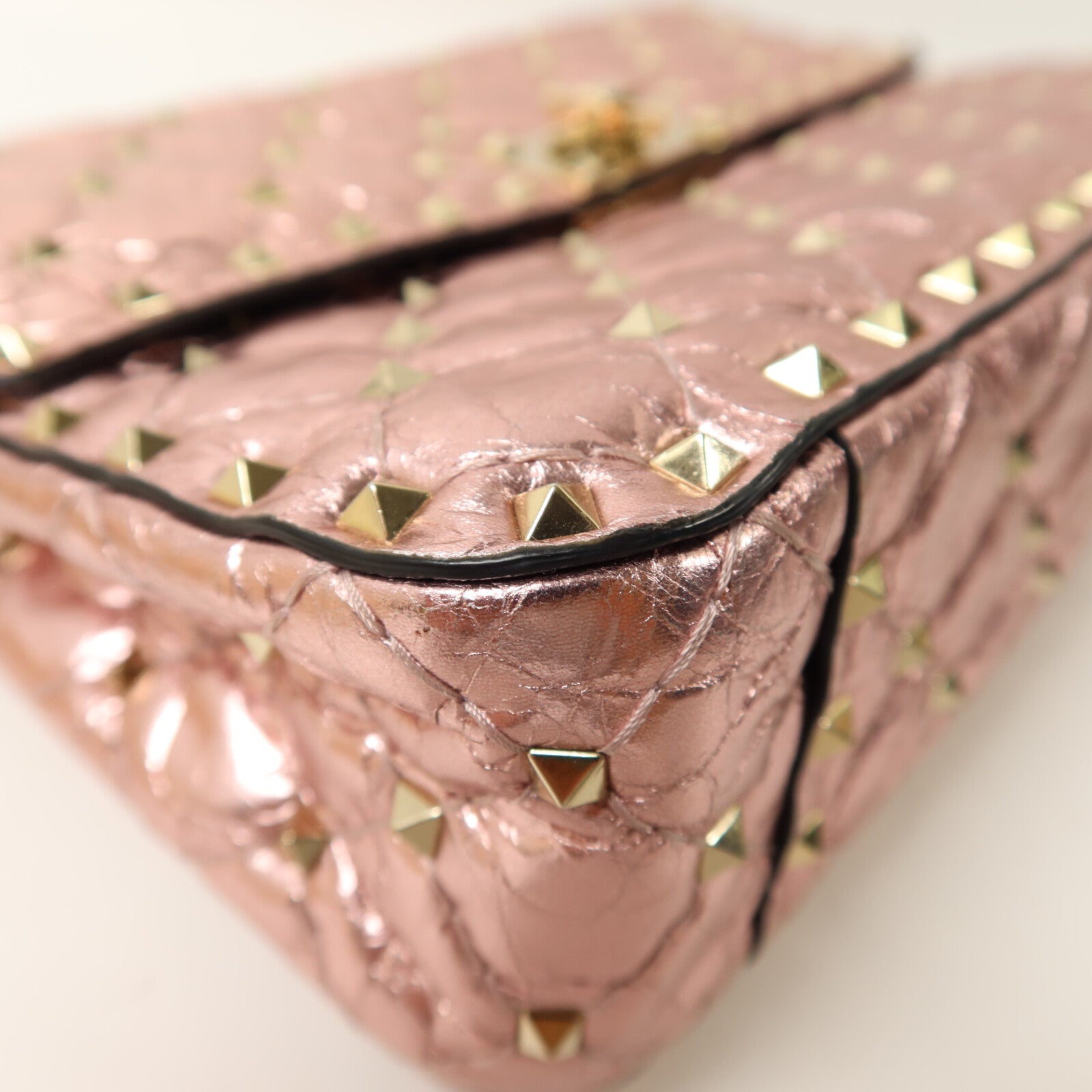Valentino 牛皮皮革Rockstud Spike Medium手挽肩背兩用袋