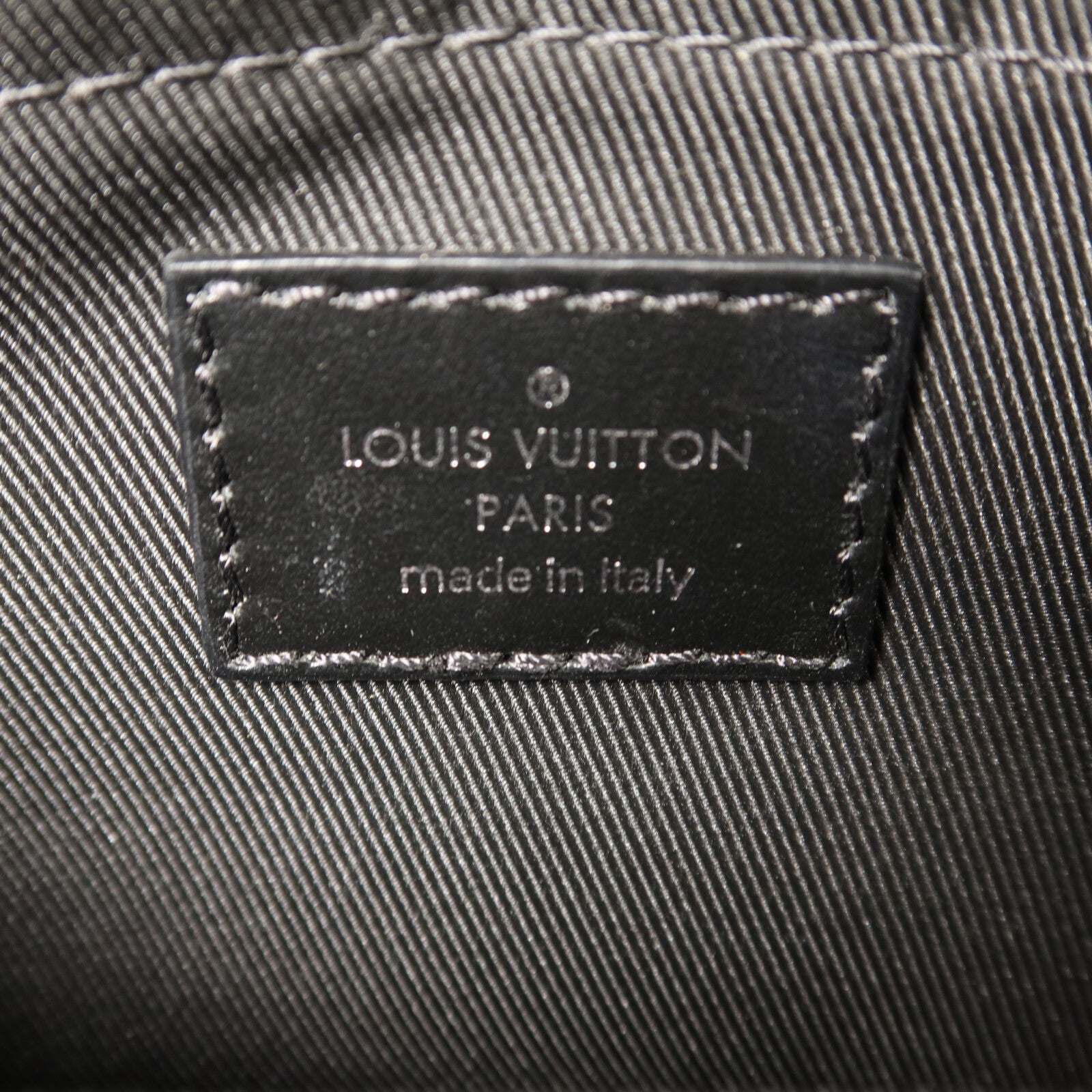 LOUIS VUITTON Monogram Eclipse Mini Soft Trunk肩背袋