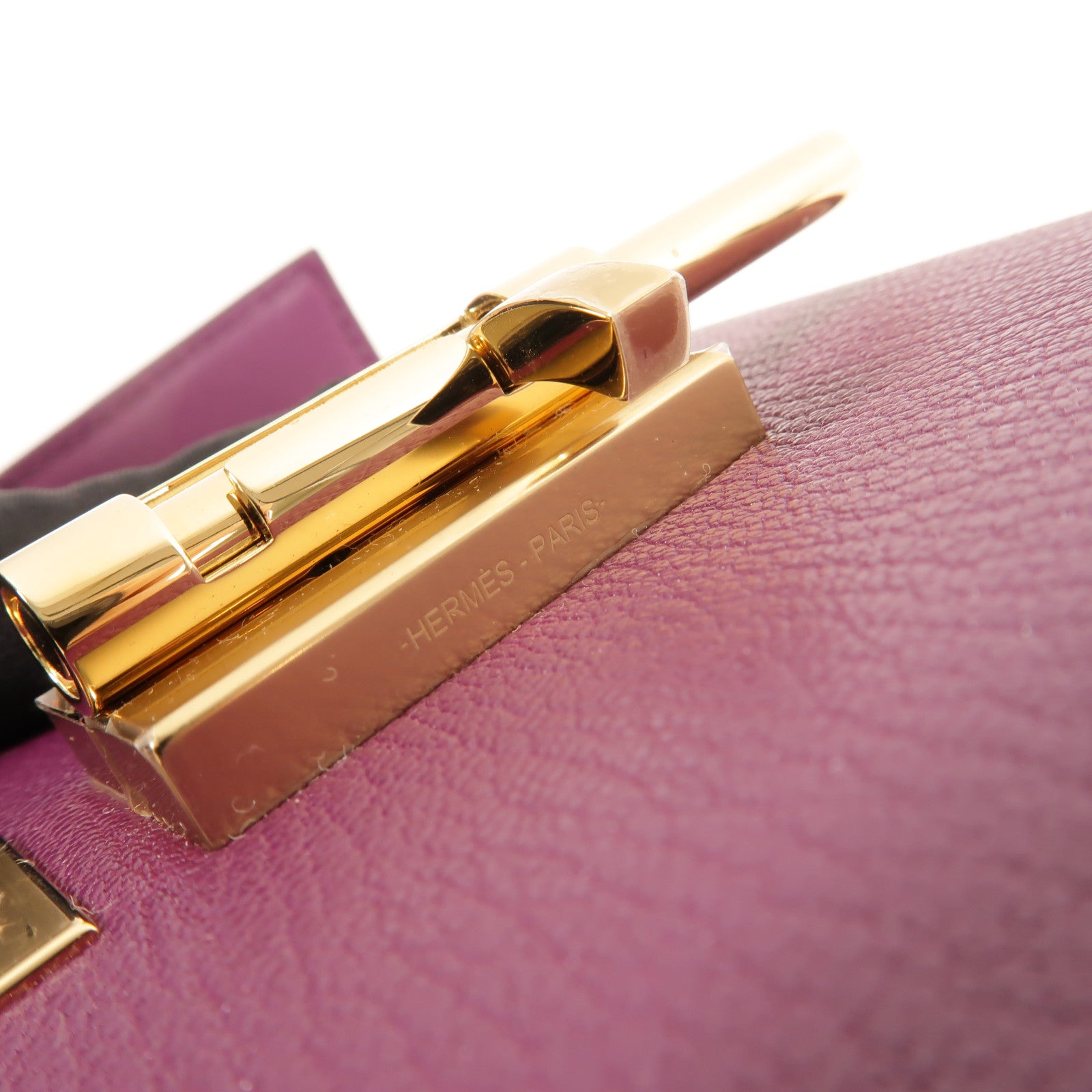 HERMES Chevre皮革Verrou Mini鏈帶肩背袋Anemone
