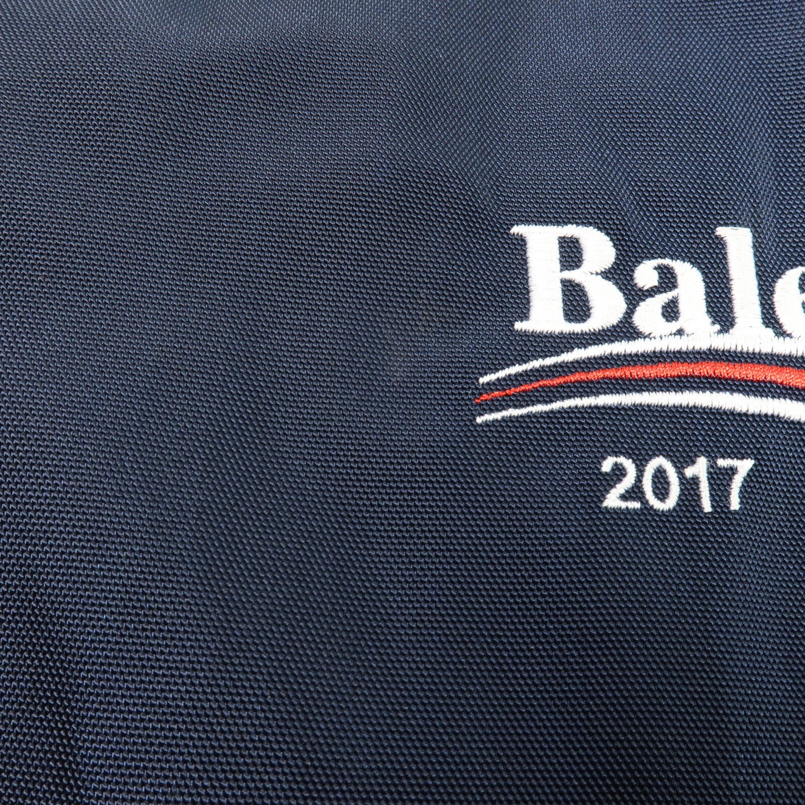 BALENCIAGA 尼龍Pouch手拿包