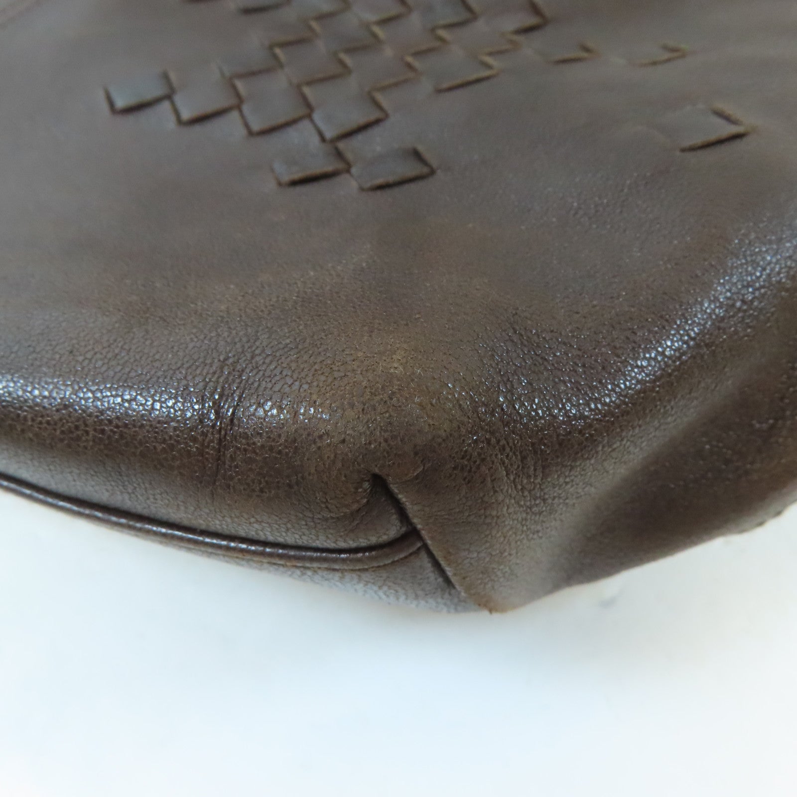 BOTTEGA VENETA 牛皮皮革Hand Bag黑扣手拿包啡色