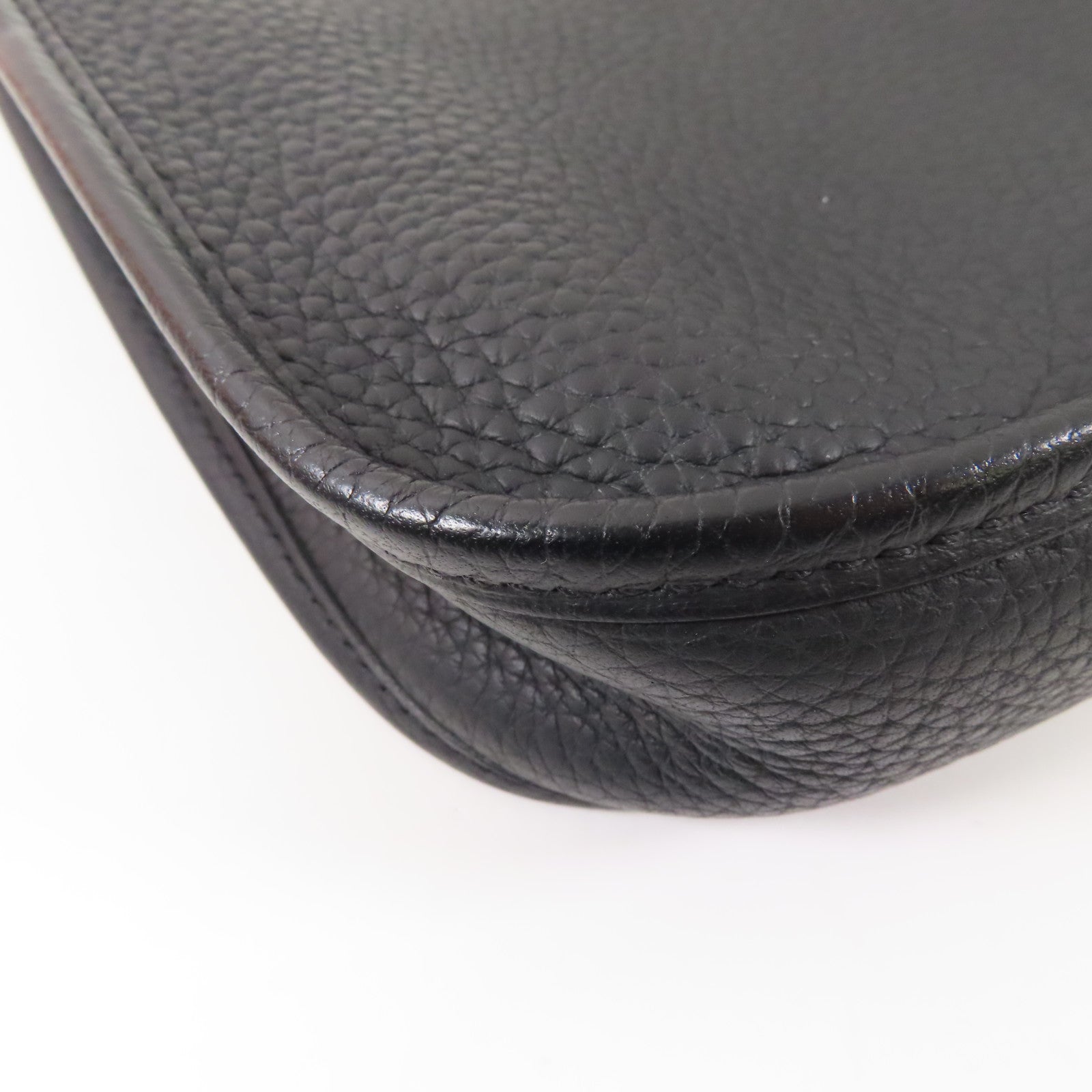HERMES Clemence皮革Evelyne TPM銀扣肩背袋Noir
